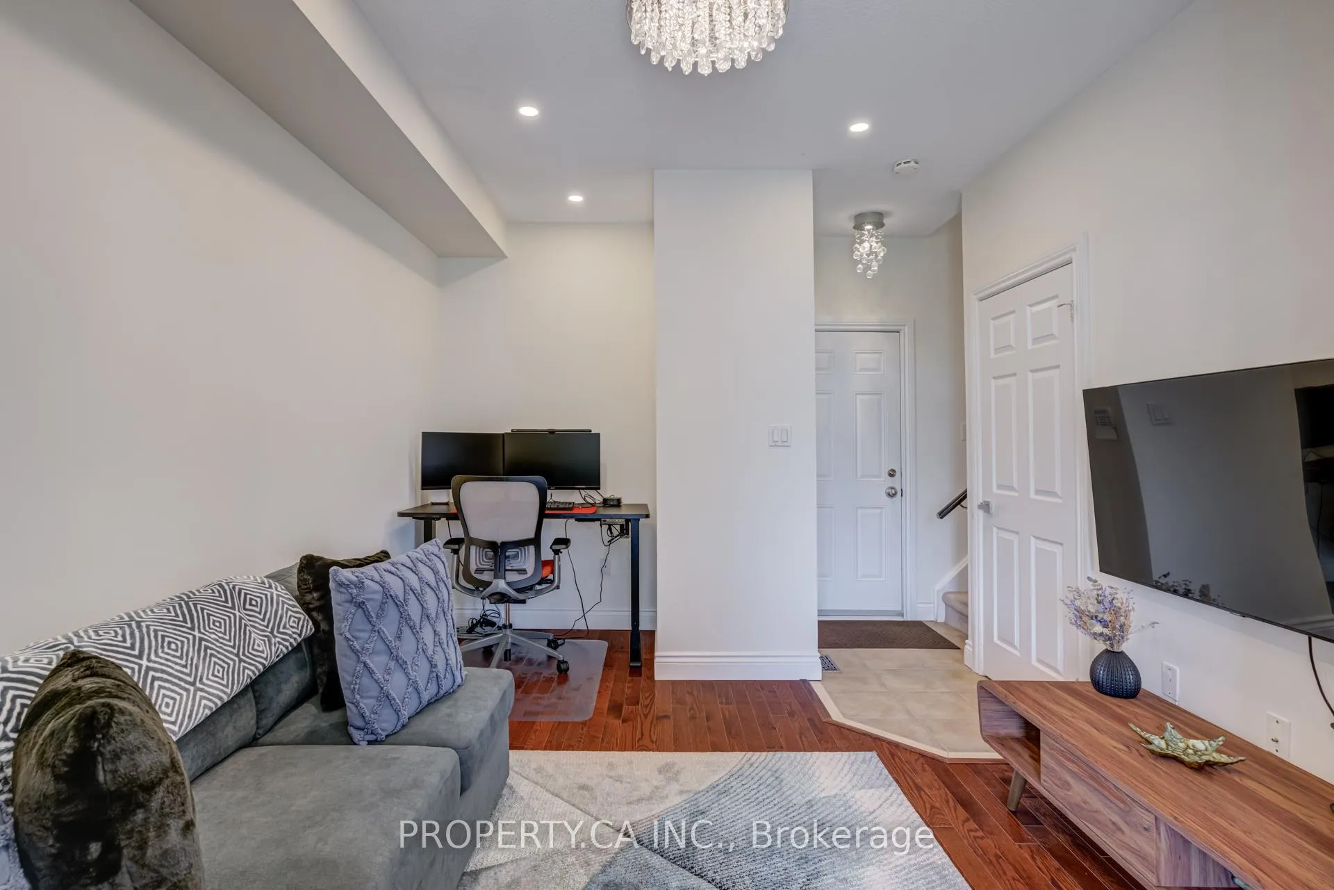 Photo 10 of 58 Wicker Park Way, Whitby, Pringle Creek — HOMEH