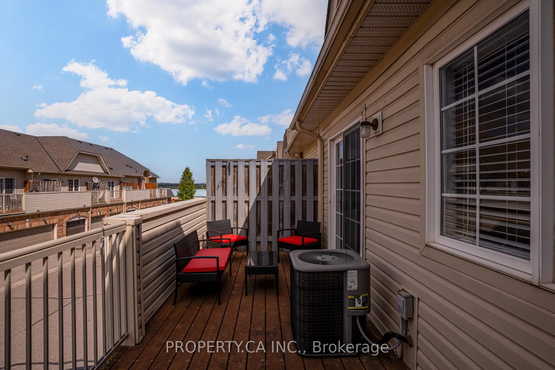 Photo 33 of 58 Wicker Park Way, Whitby, Pringle Creek — HOMEH