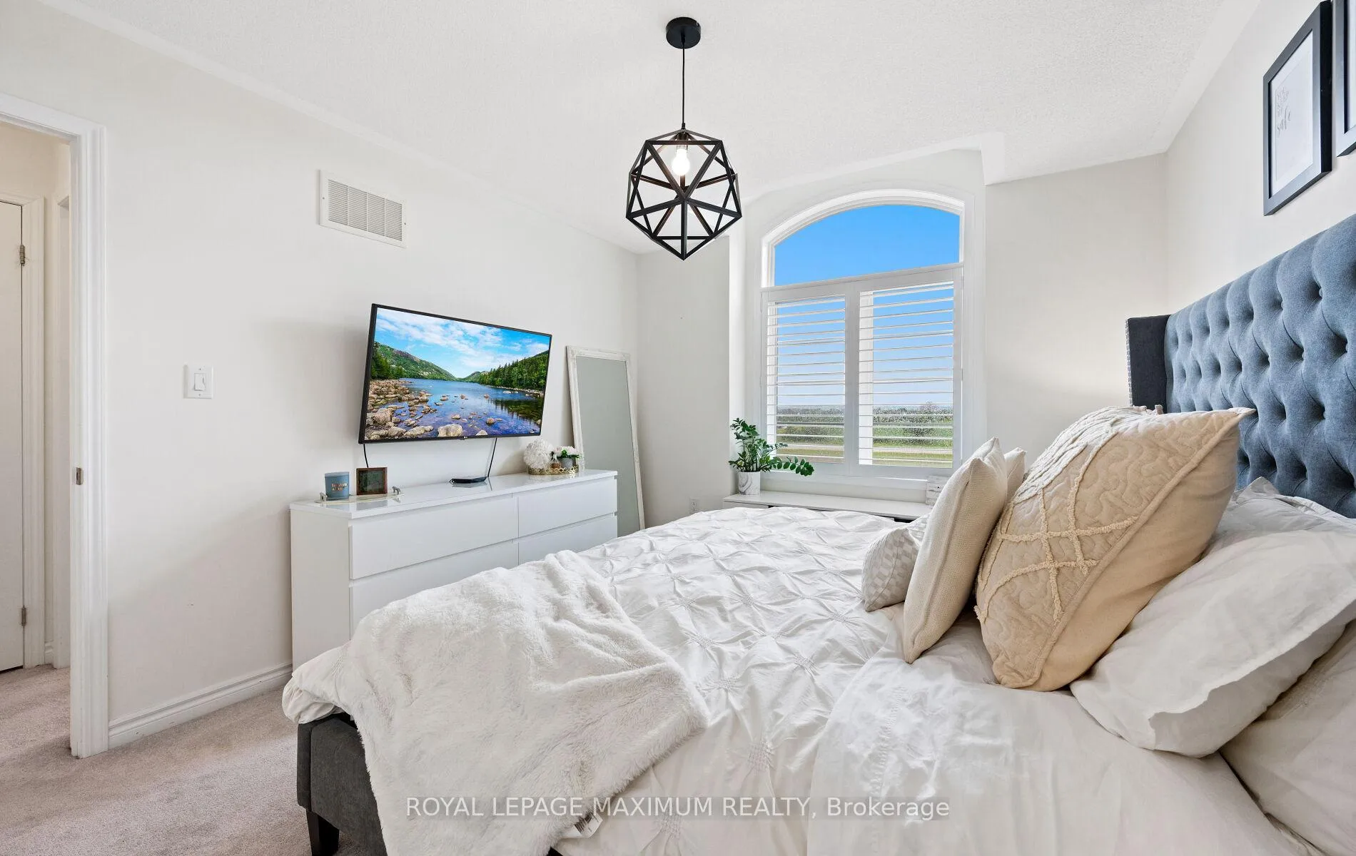 Photo 23 of Unit 70, 975 Whitlock Avenue, Milton, Cobban — HOMEH