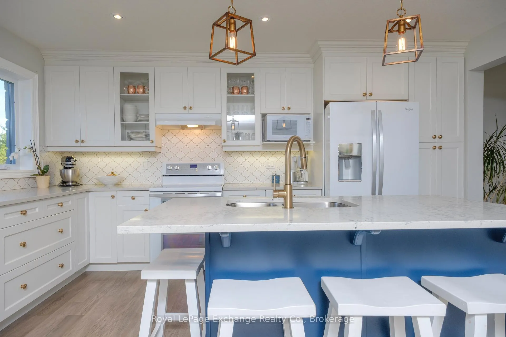 Photo 13 of 218 Wieck Boulevard, Kincardine — HOMEH