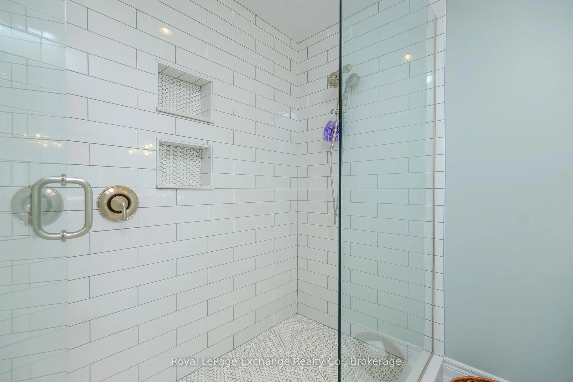 Photo 24 of 218 Wieck Boulevard, Kincardine — HOMEH