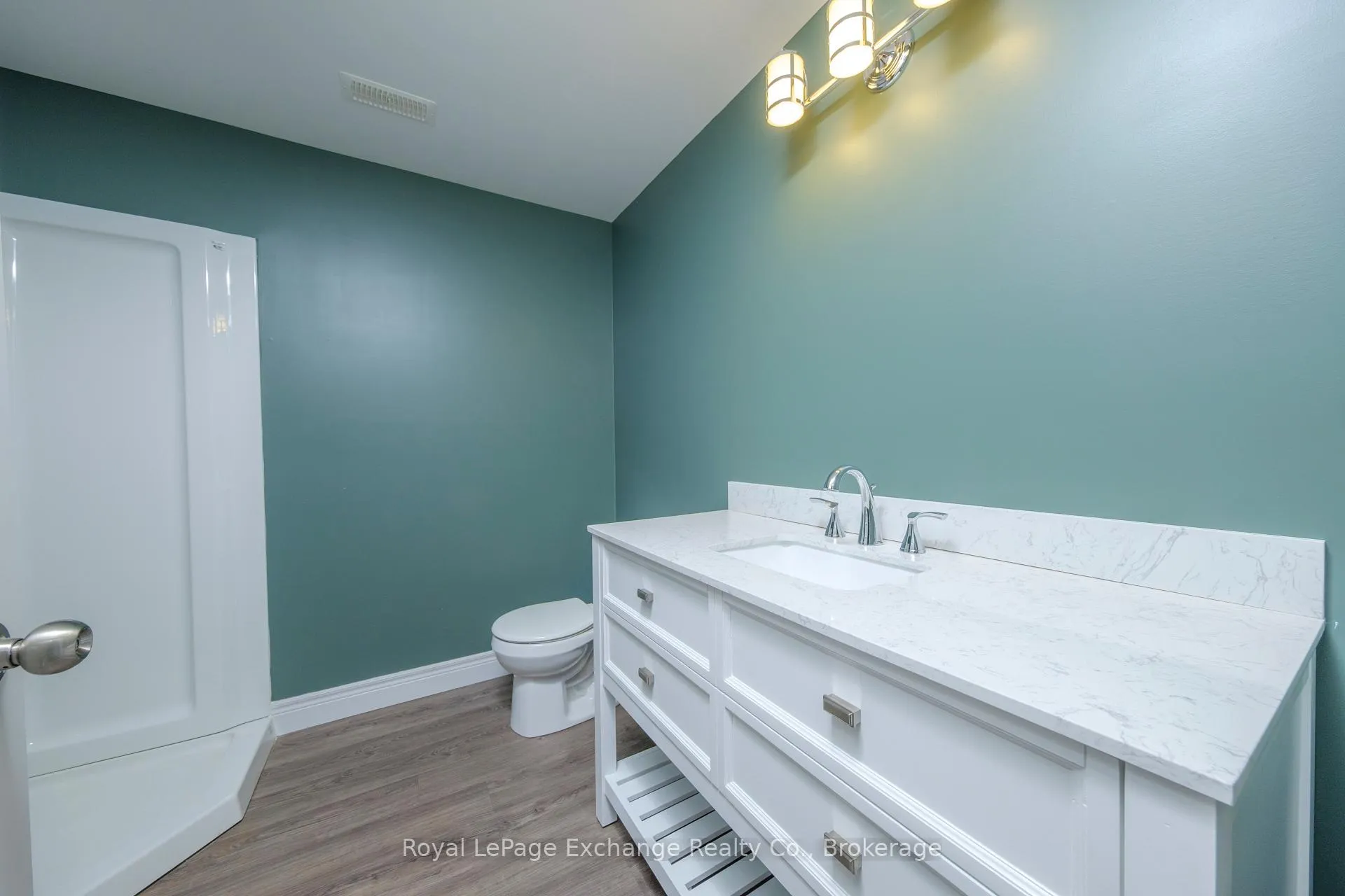 Photo 34 of 218 Wieck Boulevard, Kincardine — HOMEH