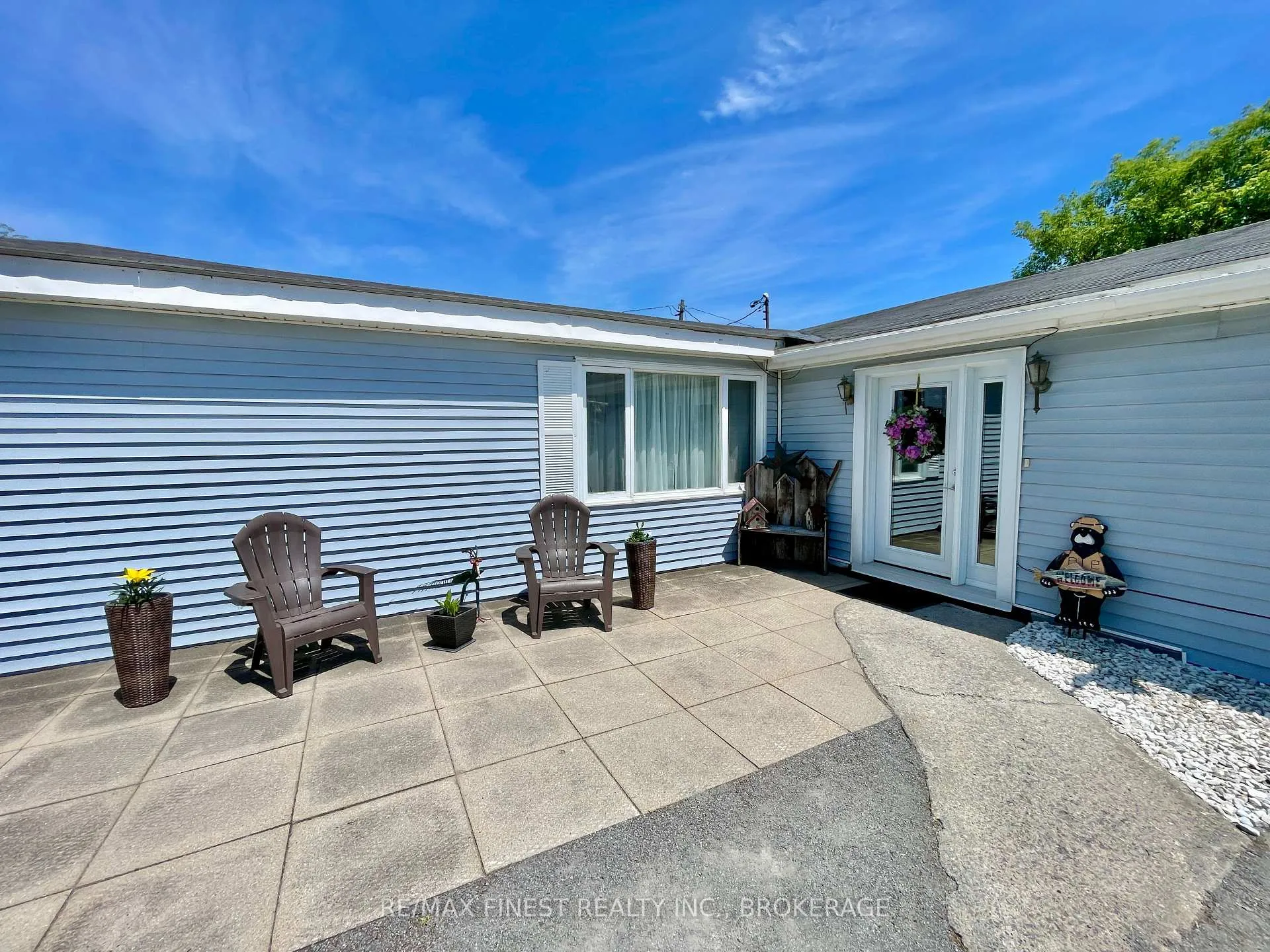 Photo 7 of 609 Millhaven Road, Loyalist, Lennox and Addington - South — HOMEH