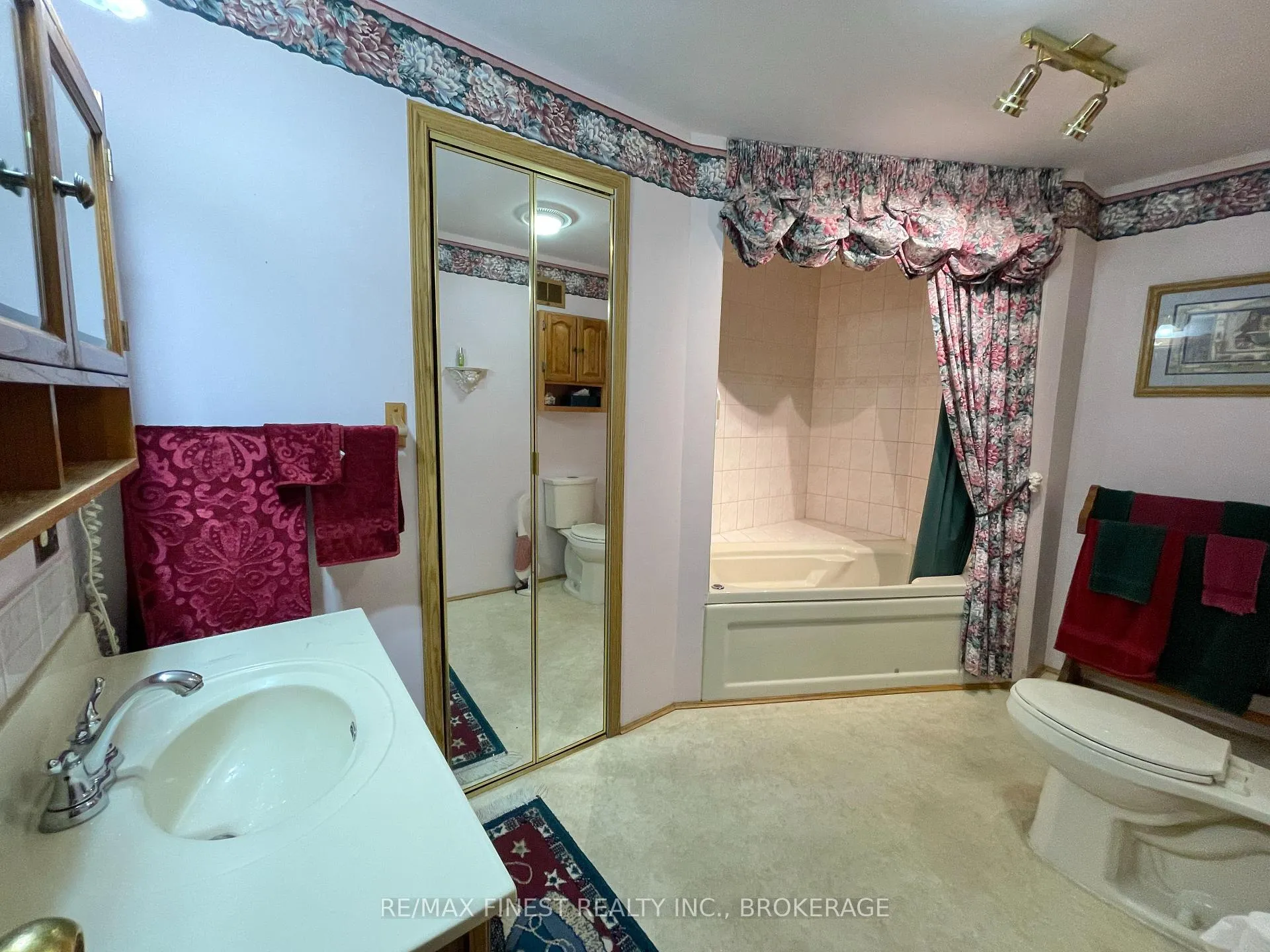 Photo 32 of 609 Millhaven Road, Loyalist, Lennox and Addington - South — HOMEH