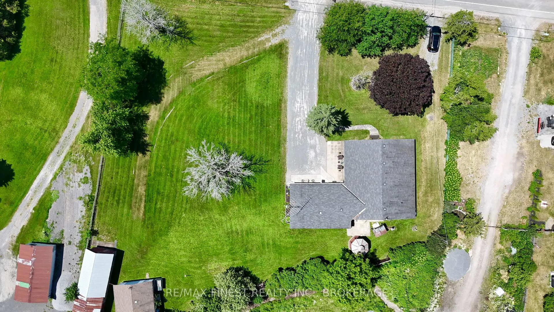 Photo 43 of 609 Millhaven Road, Loyalist, Lennox and Addington - South — HOMEH