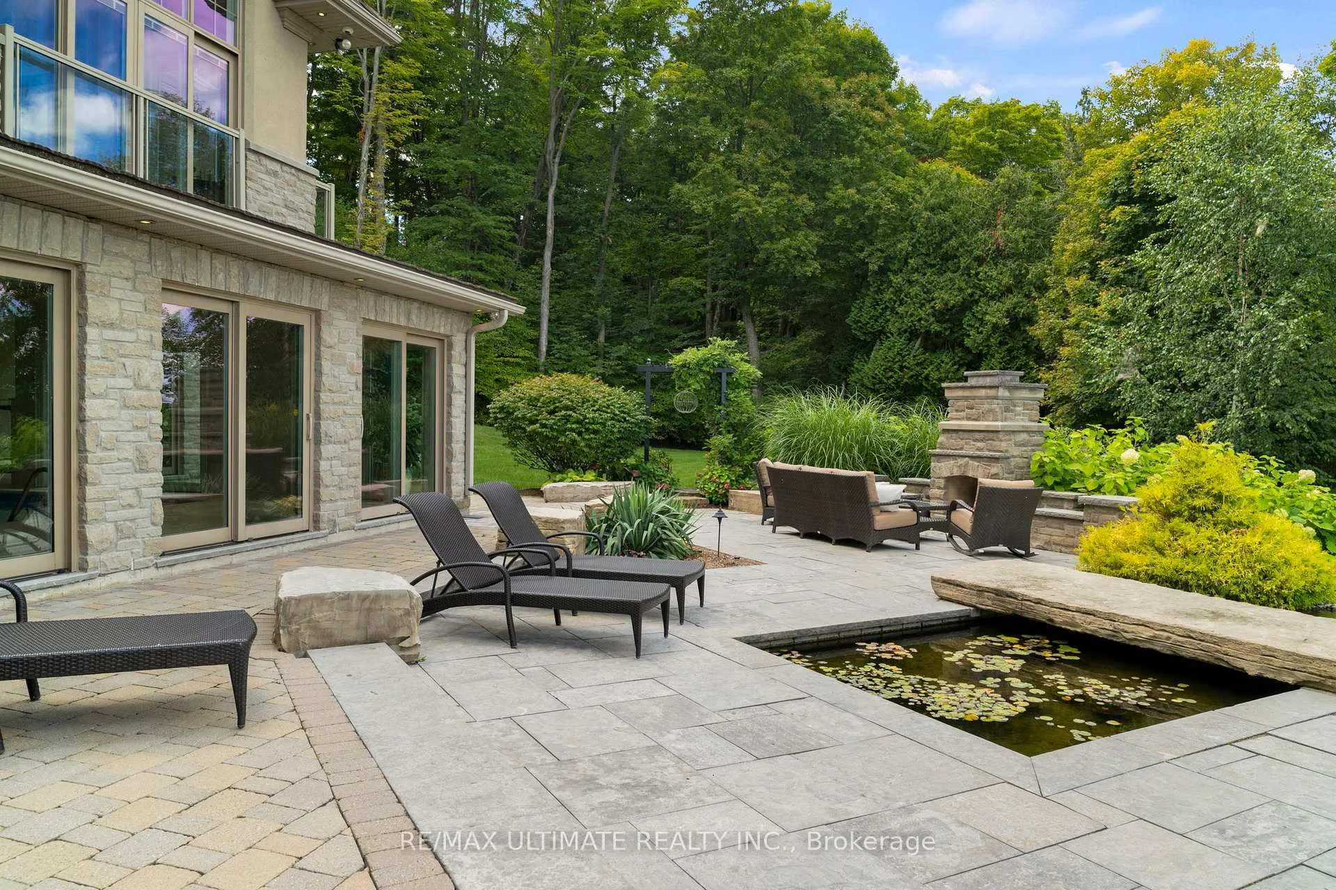 Photo 17 of 1086 County 14 Road, Prince Edward County, Sophiasburg Ward — HOMEH