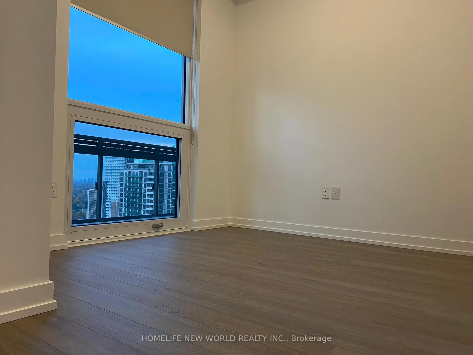 Photo 5 of Unit 2108, 39 Roehampton Avenue, Toronto, Mount Pleasant West — HOMEH