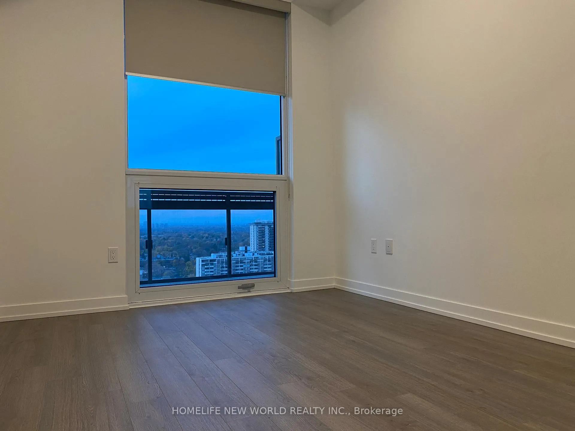Photo 6 of Unit 2108, 39 Roehampton Avenue, Toronto, Mount Pleasant West — HOMEH