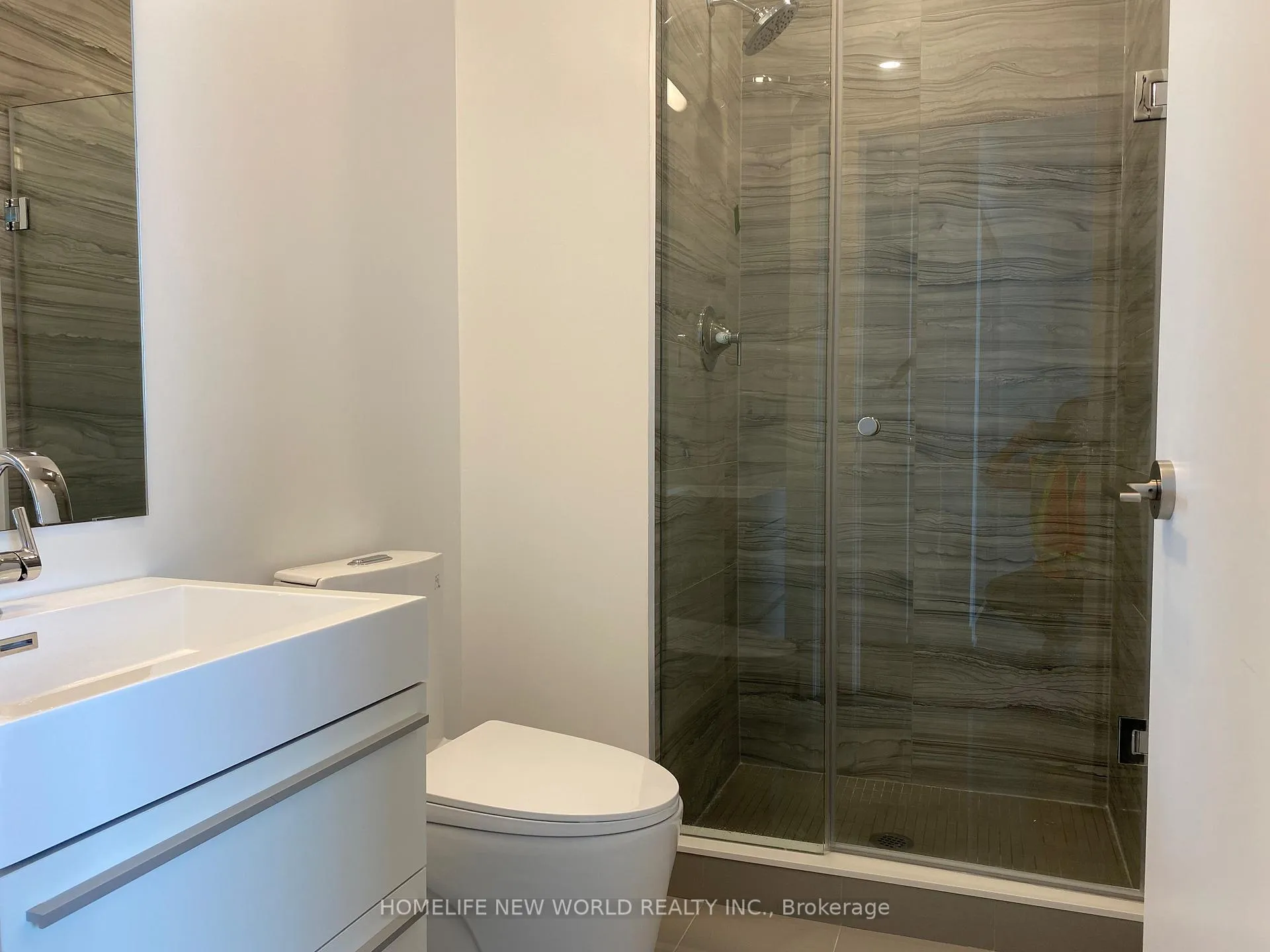 Photo 9 of Unit 2108, 39 Roehampton Avenue, Toronto, Mount Pleasant West — HOMEH