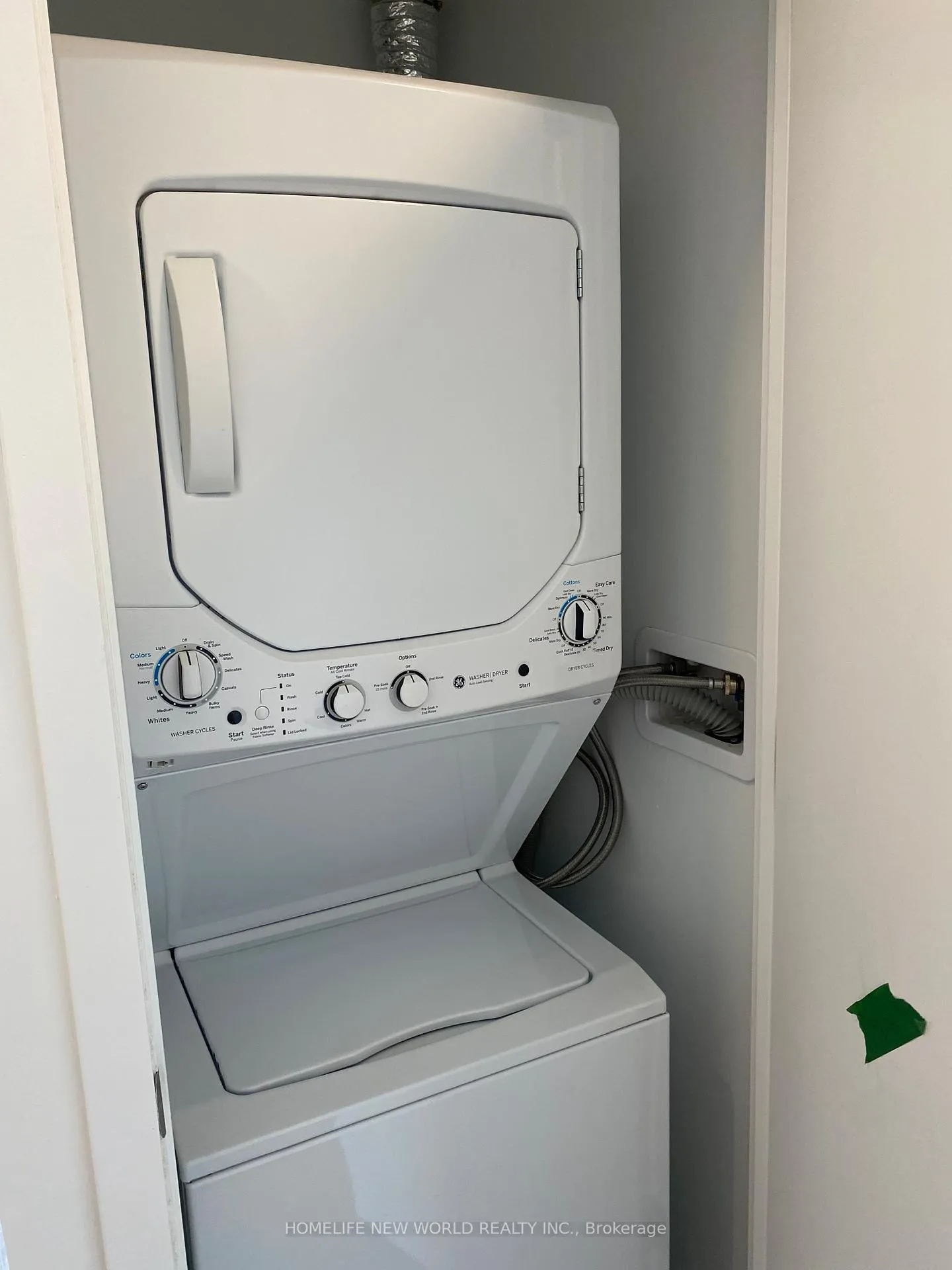 Photo 10 of Unit 2108, 39 Roehampton Avenue, Toronto, Mount Pleasant West — HOMEH