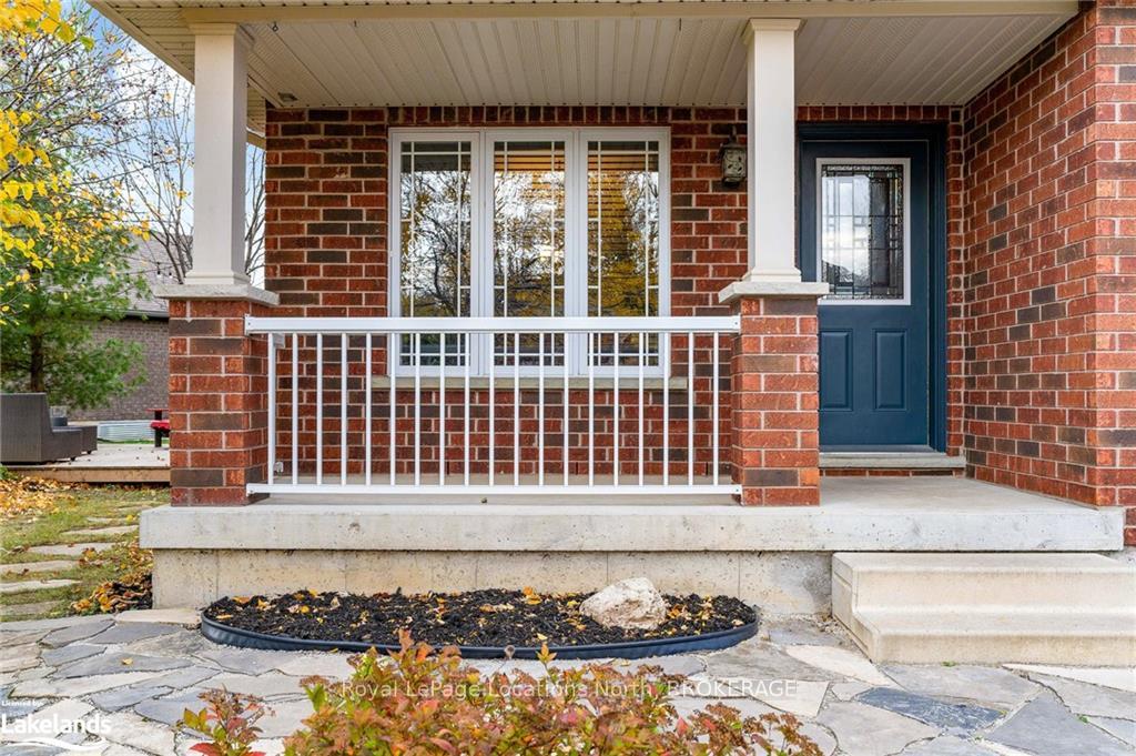 Photo 3 of 19 Lynden Street, Collingwood — HOMEH