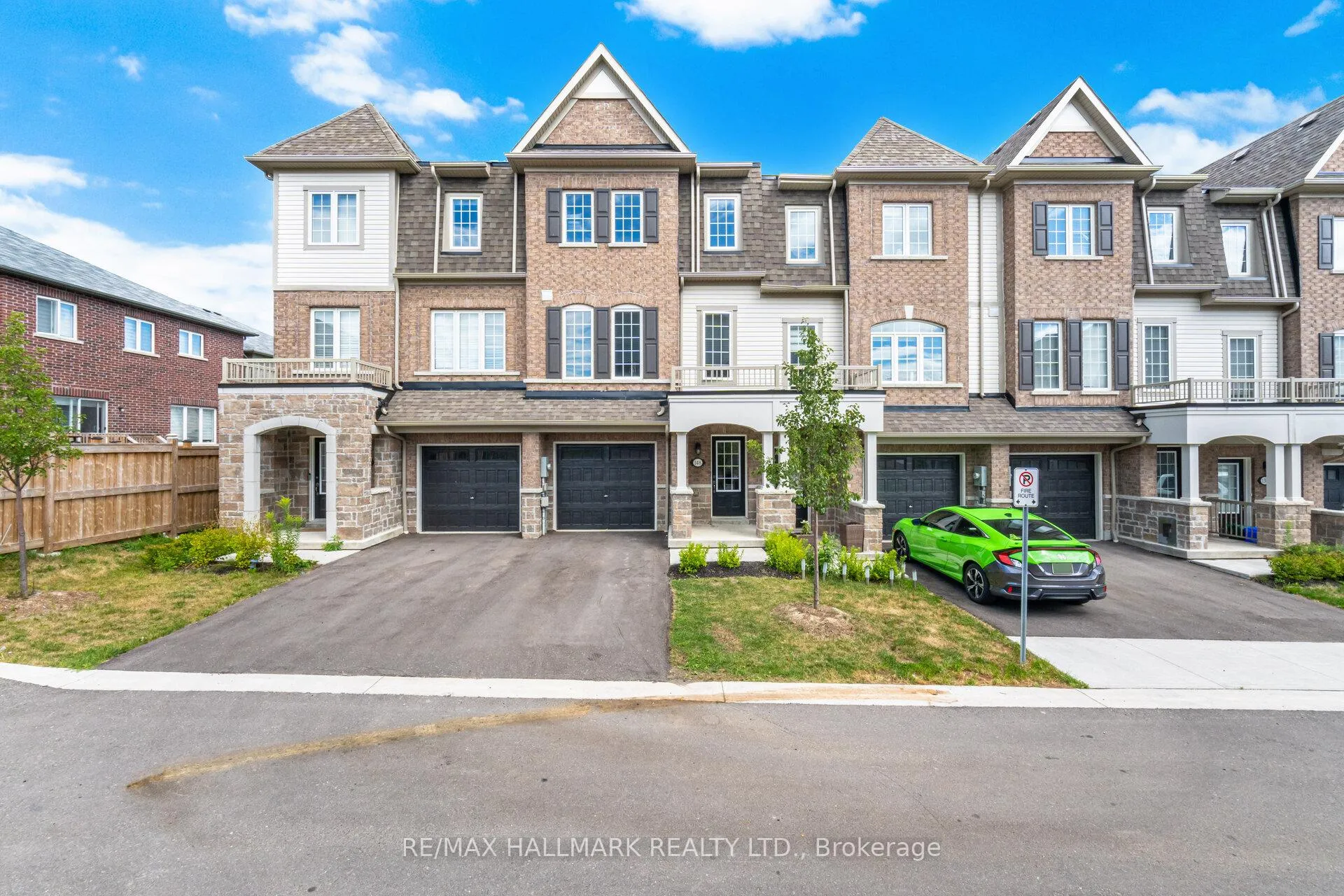 Front of 148 Honey Crisp Lane