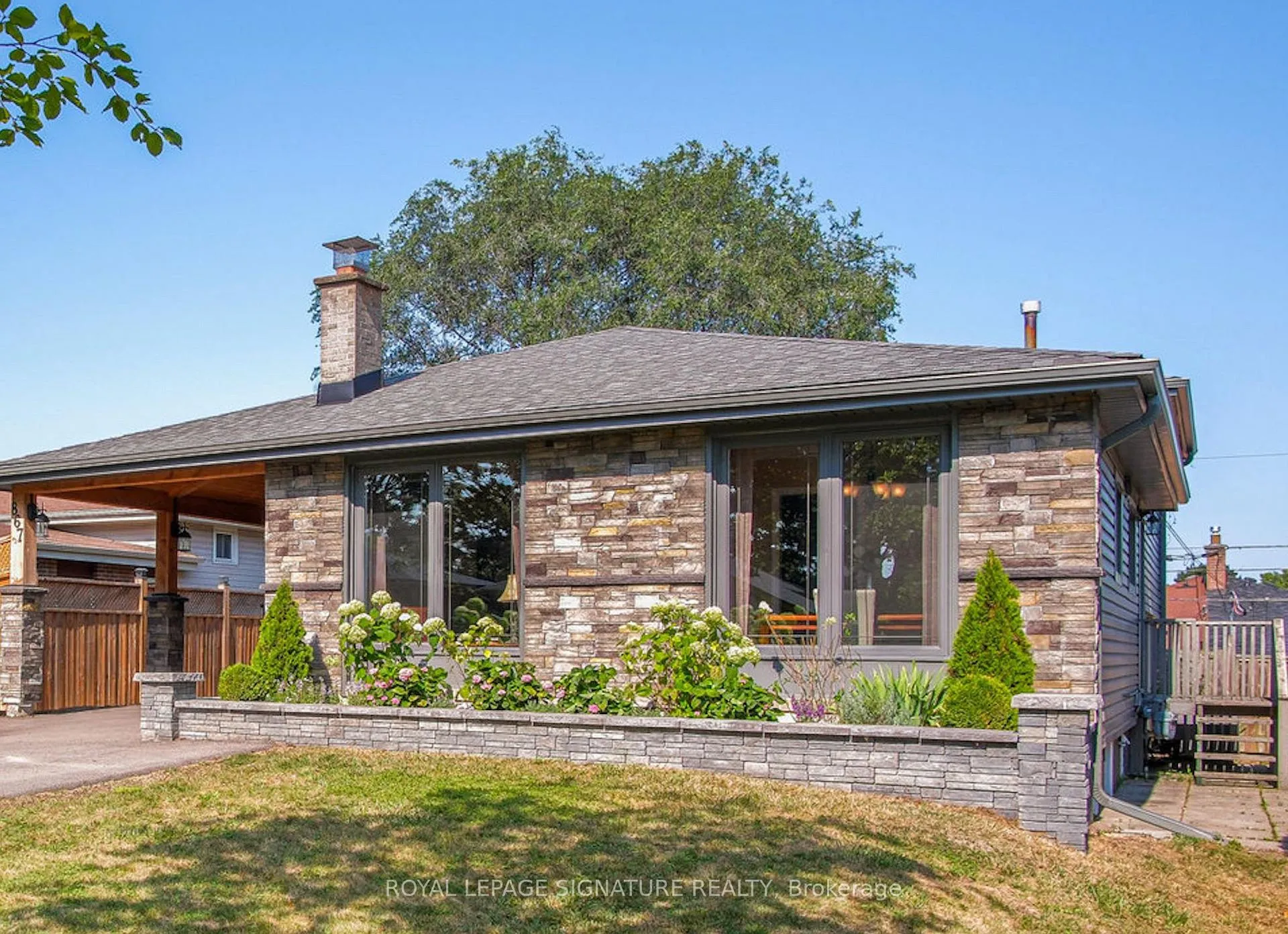 Photo 2 of 867 Antonio Street, Pickering, Bay Ridges — HOMEH