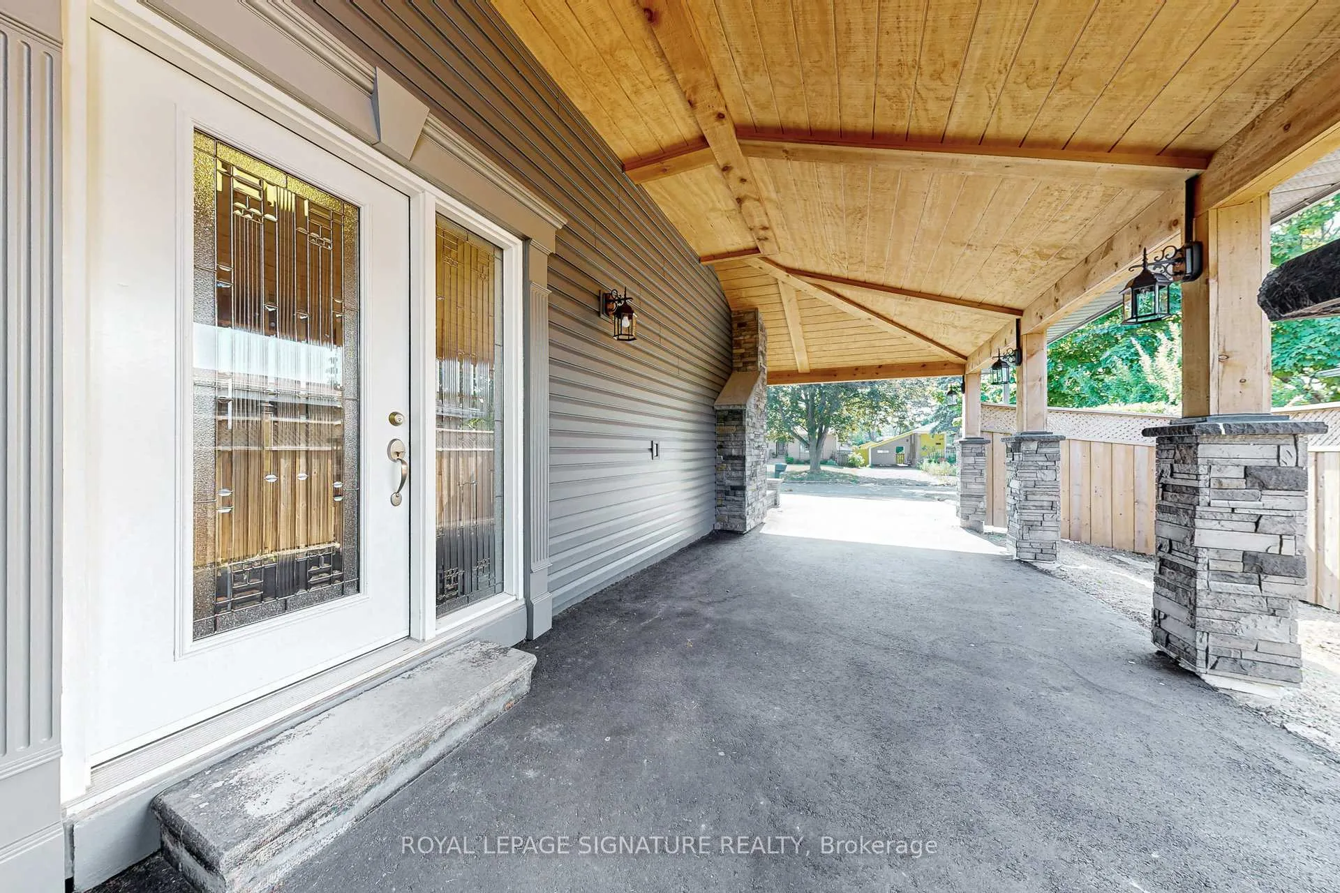 Photo 3 of 867 Antonio Street, Pickering, Bay Ridges — HOMEH