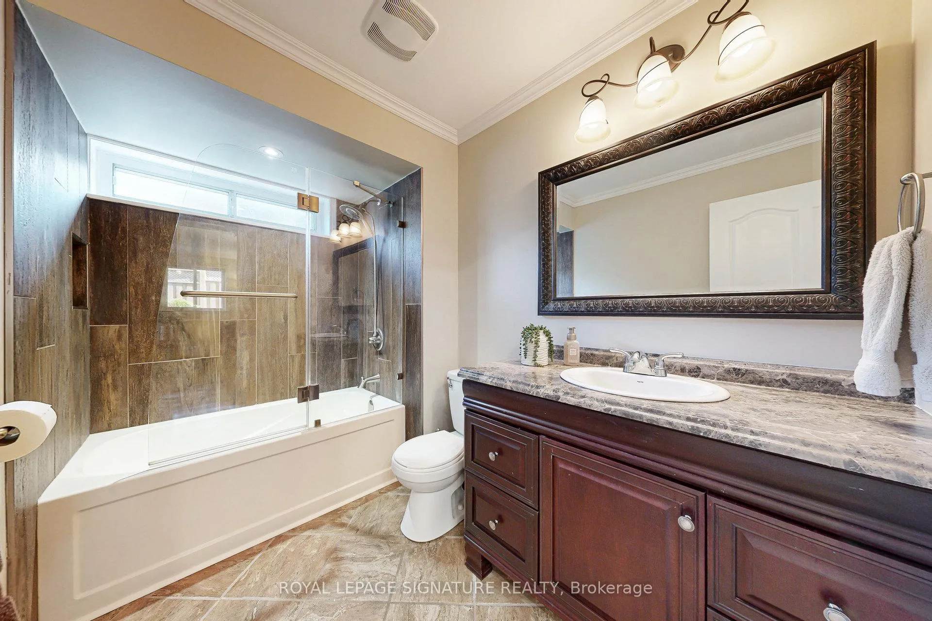 Photo 22 of 867 Antonio Street, Pickering, Bay Ridges — HOMEH