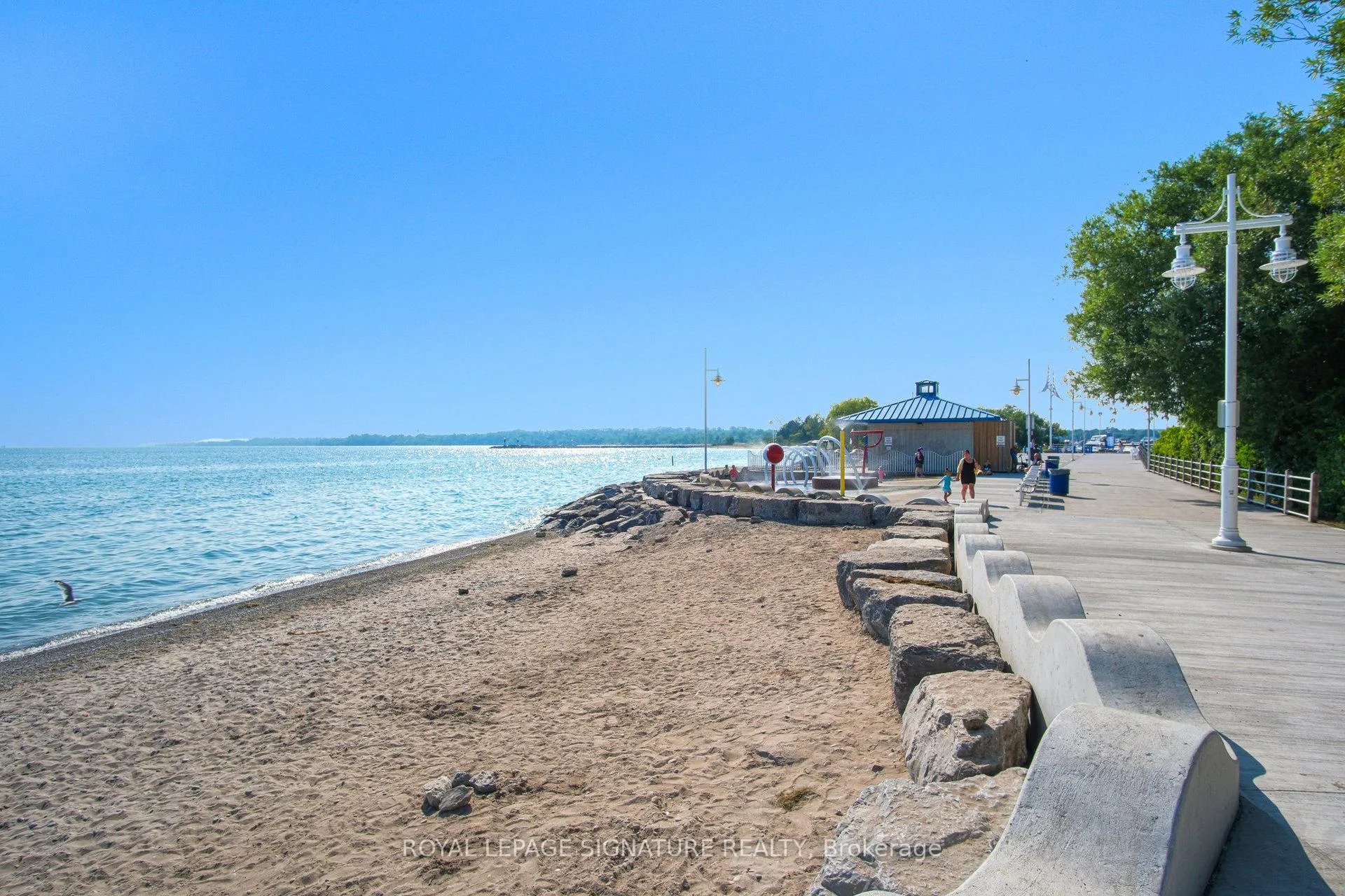 Photo 36 of 867 Antonio Street, Pickering, Bay Ridges — HOMEH