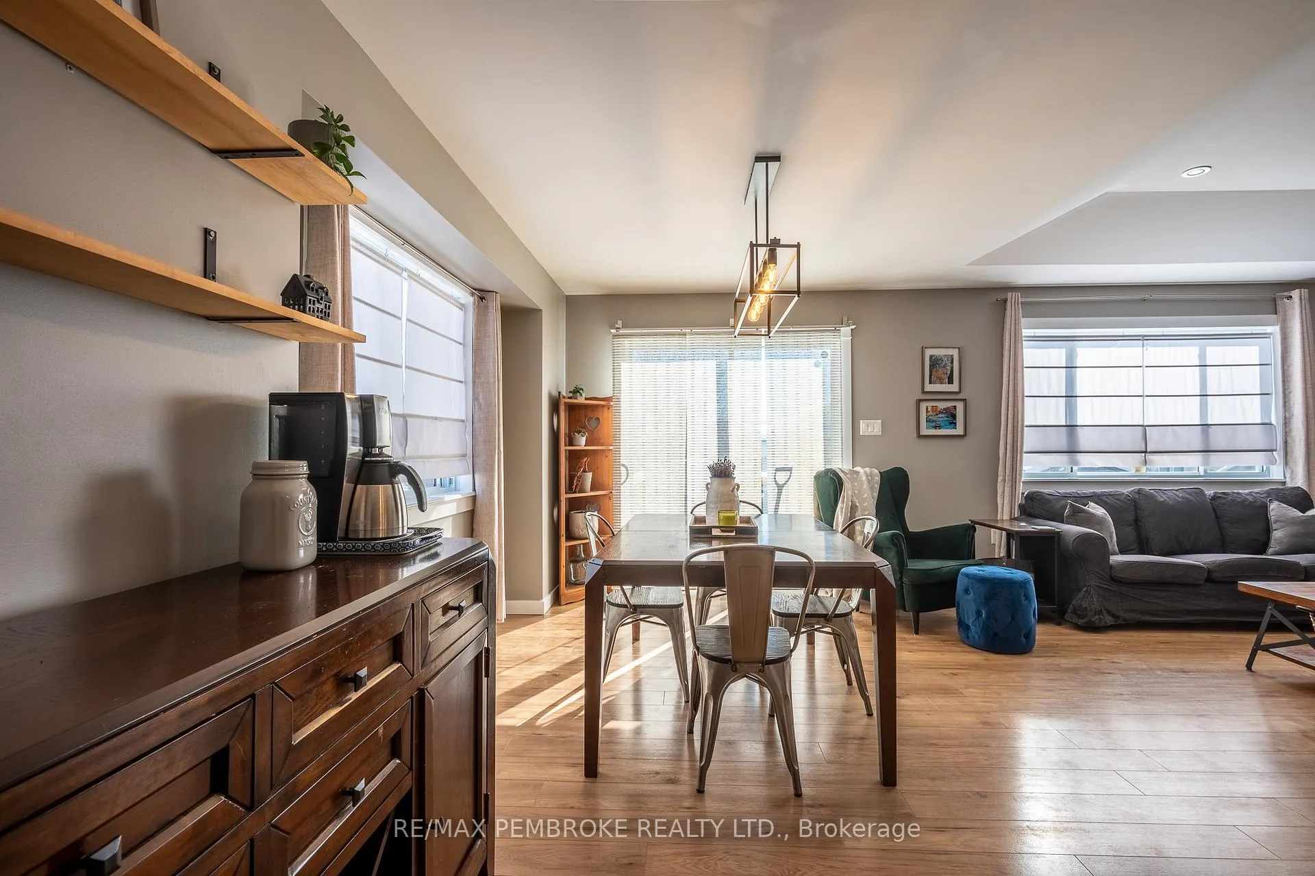 Photo 15 of 1017 Riverstone Trail, Petawawa — HOMEH