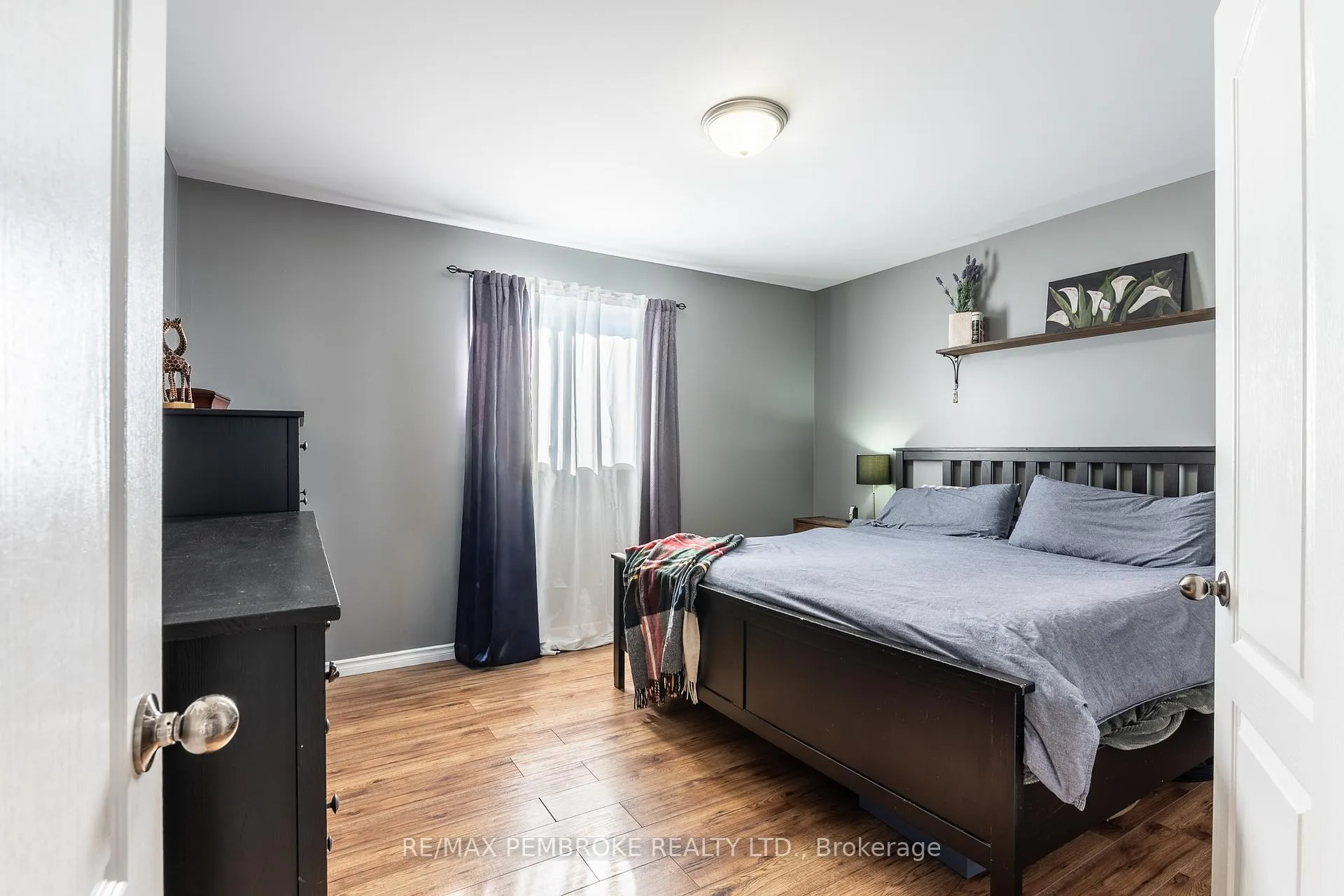 Photo 21 of 1017 Riverstone Trail, Petawawa — HOMEH