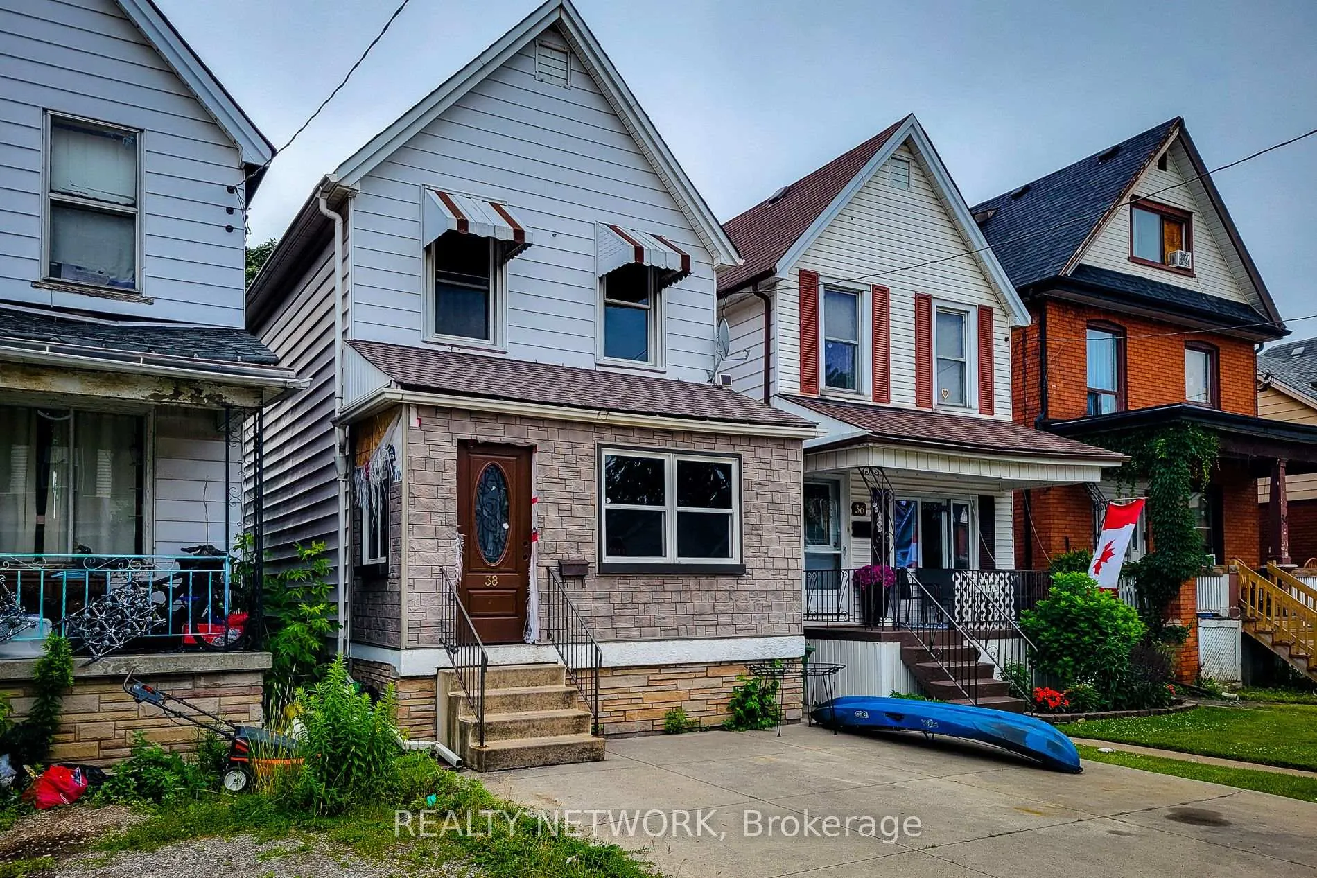 Front of 38 Glendale Avenue