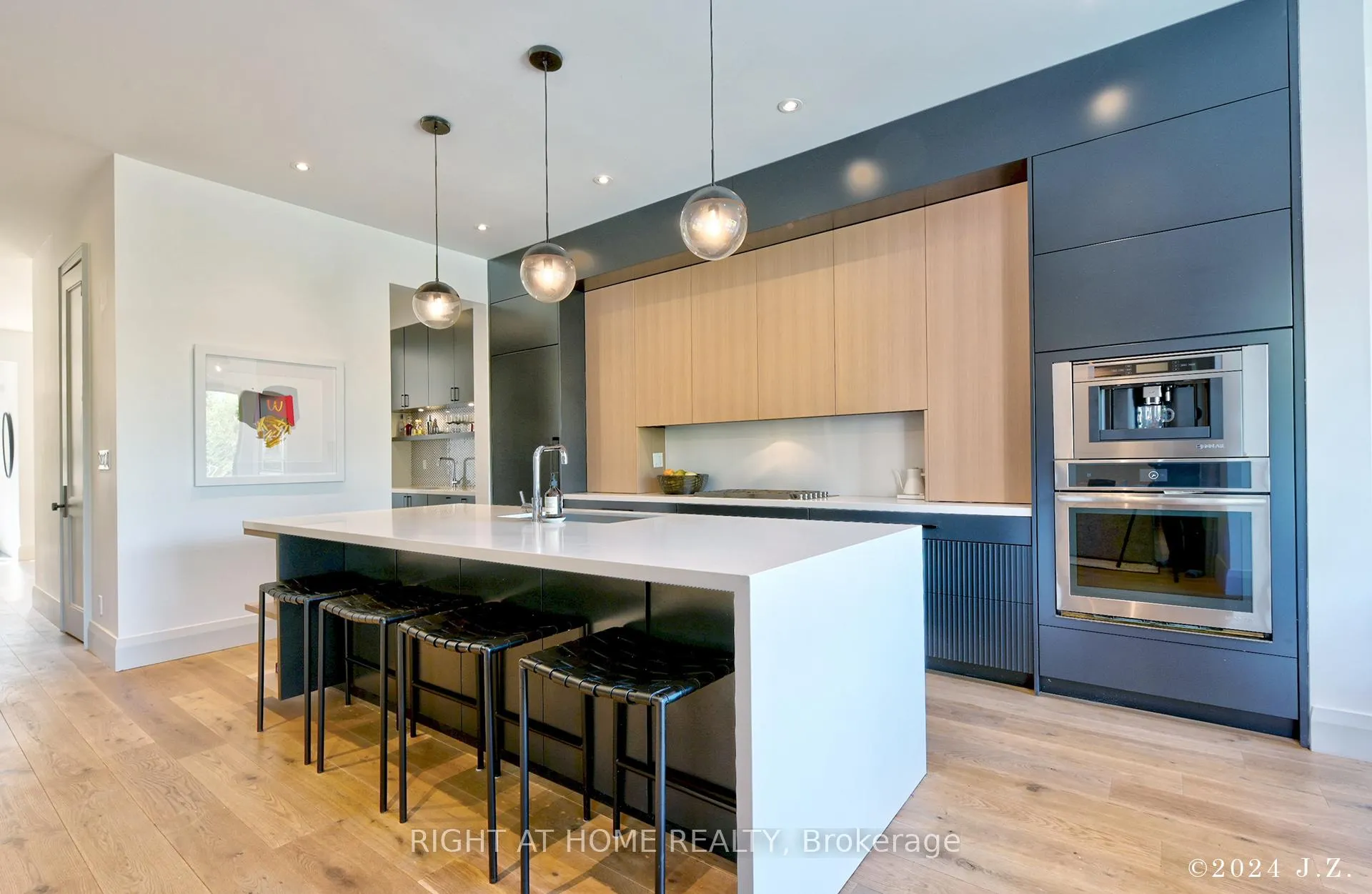 Photo 10 of 521 Atlas Avenue, Toronto, Humewood-Cedarvale — HOMEH