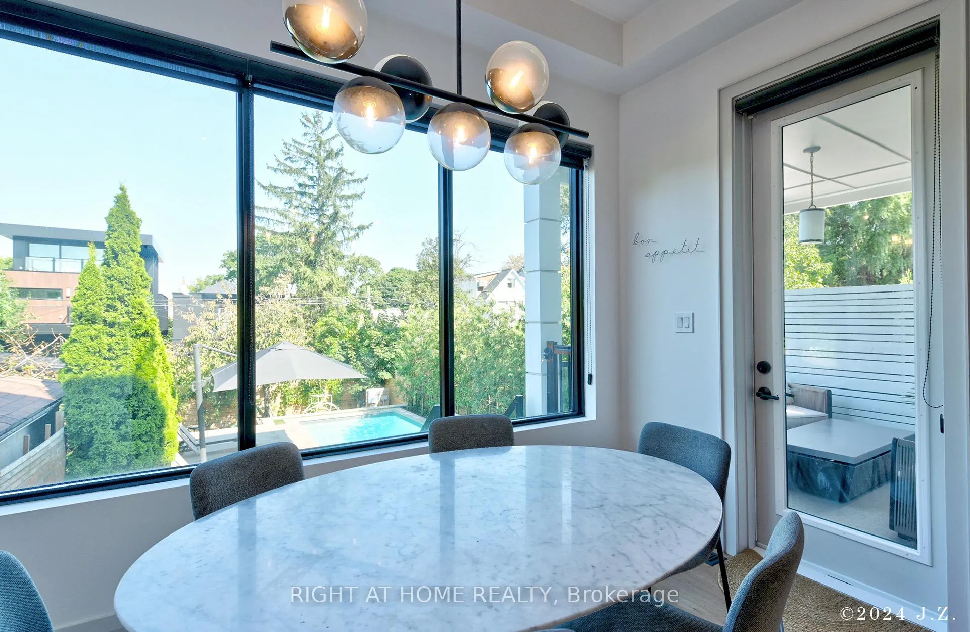 Photo 11 of 521 Atlas Avenue, Toronto, Humewood-Cedarvale — HOMEH