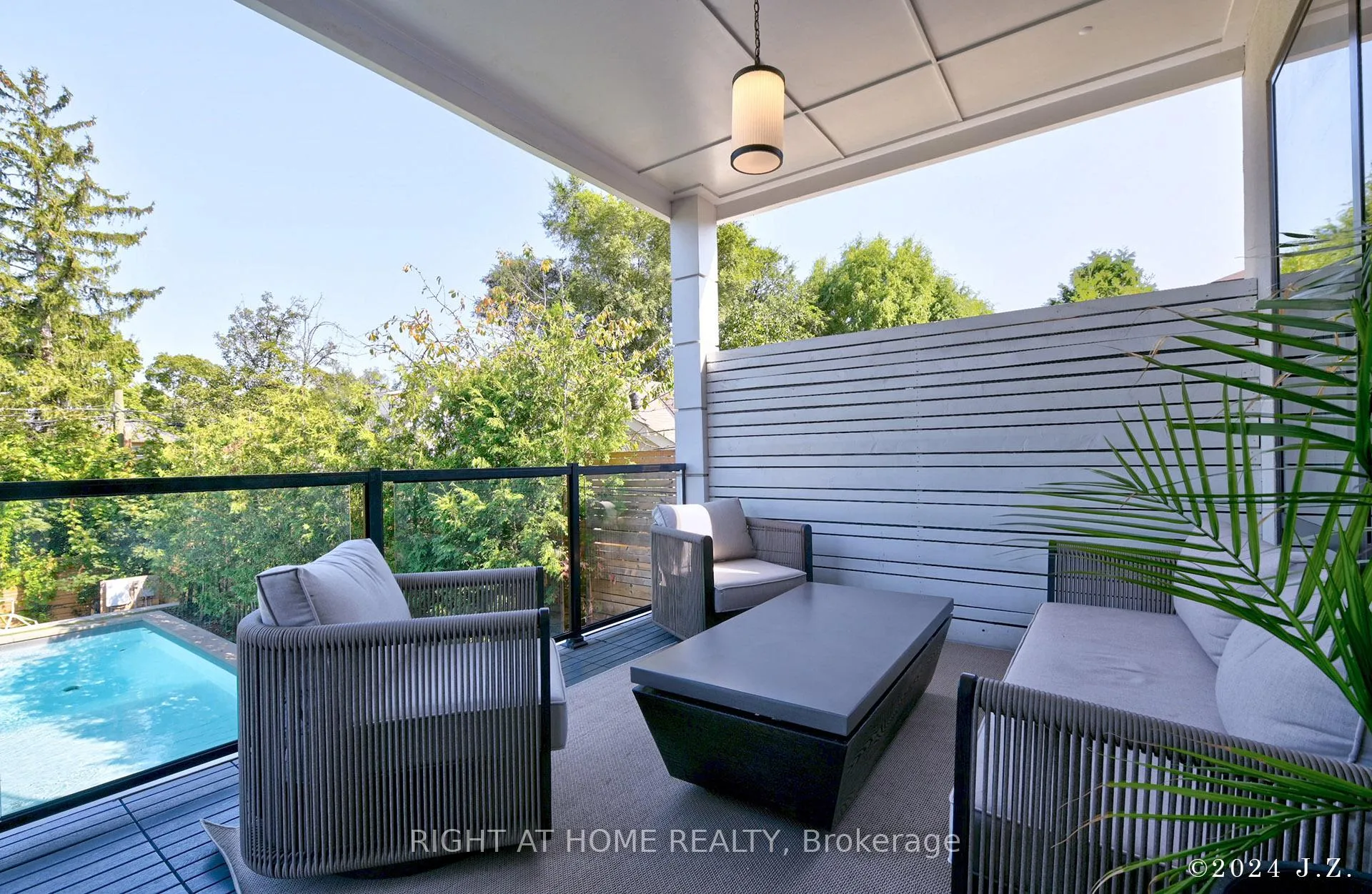 Photo 13 of 521 Atlas Avenue, Toronto, Humewood-Cedarvale — HOMEH