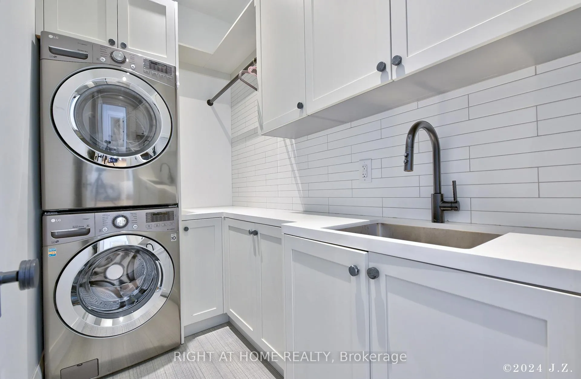 Photo 29 of 521 Atlas Avenue, Toronto, Humewood-Cedarvale — HOMEH