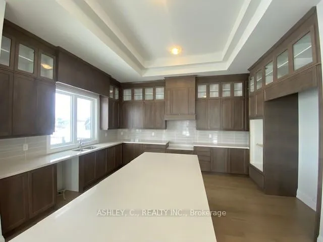 Photo 15 of 91 William Crisp Drive, Caledon, Alton — HOMEH