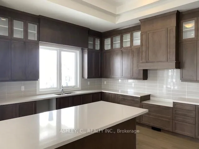 Photo 17 of 91 William Crisp Drive, Caledon, Alton — HOMEH