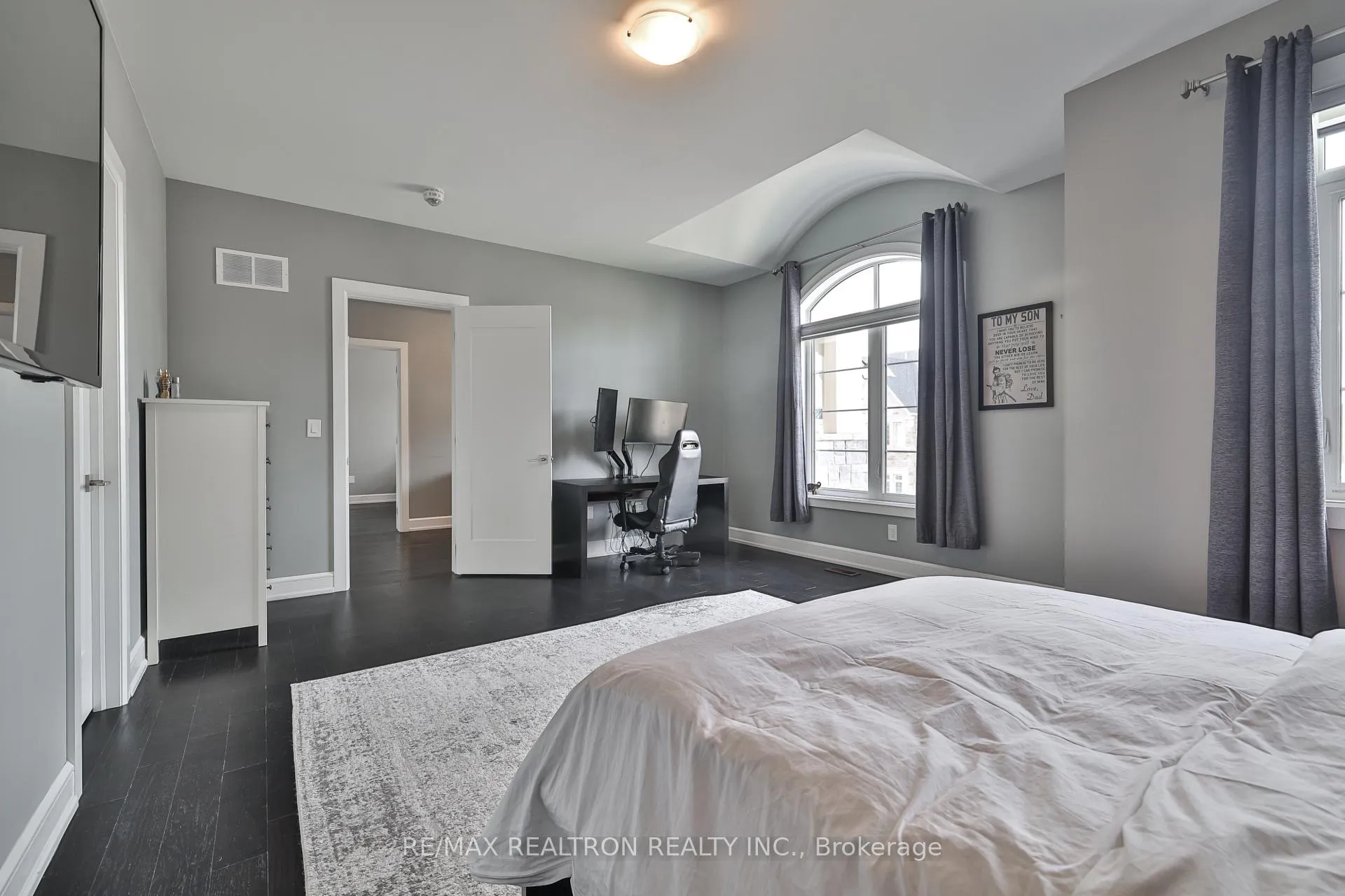 Photo 24 of 3 Redelmeier Court, Vaughan, Patterson — HOMEH