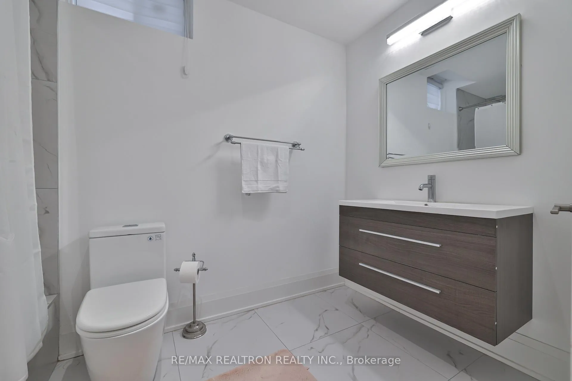 Photo 28 of 3 Redelmeier Court, Vaughan, Patterson — HOMEH