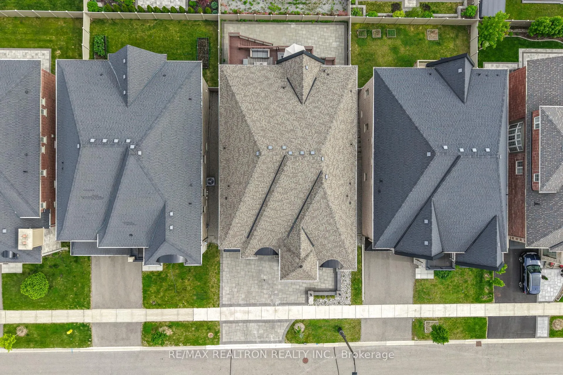 Photo 32 of 3 Redelmeier Court, Vaughan, Patterson — HOMEH