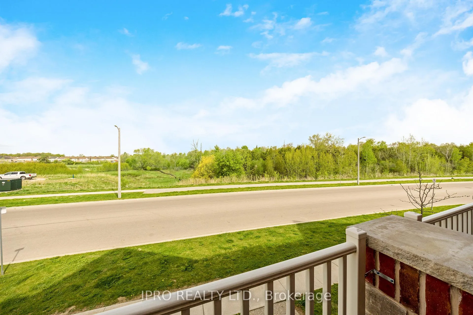 Photo 14 of Unit 5, 88 Decorso Drive, Guelph, Kortright East — HOMEH