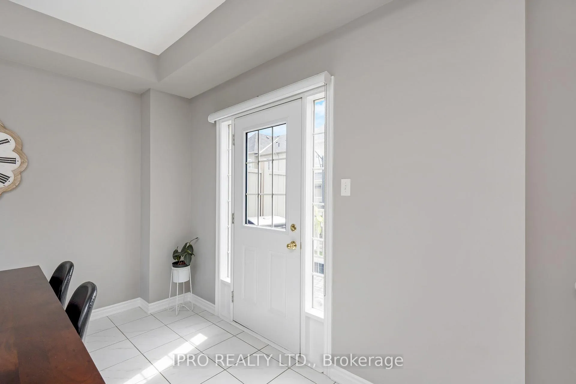 Photo 22 of Unit 5, 88 Decorso Drive, Guelph, Kortright East — HOMEH