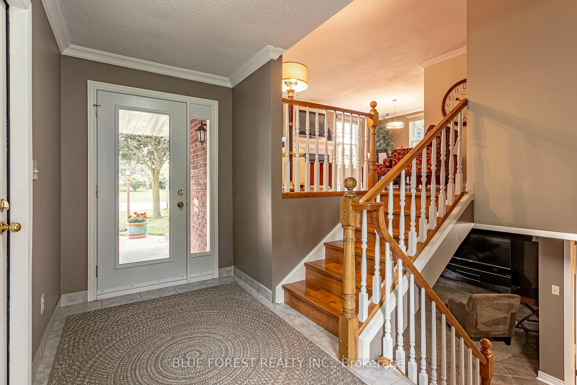 Photo 5 of 17 Carleton Court, Thames Centre, Dorchester — HOMEH