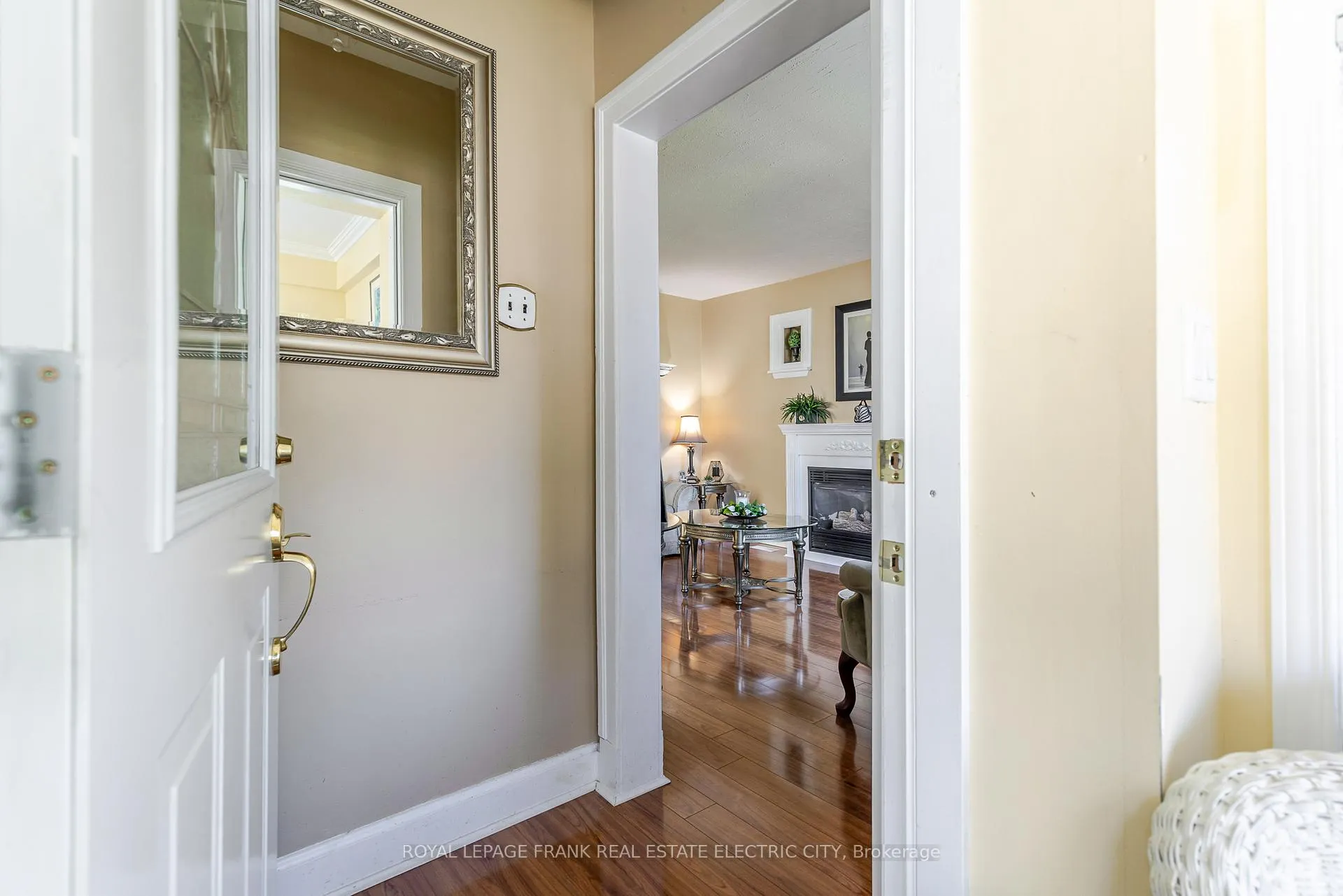Photo 6 of 287 McGill Street, Peterborough, Otonabee Ward 1 — HOMEH