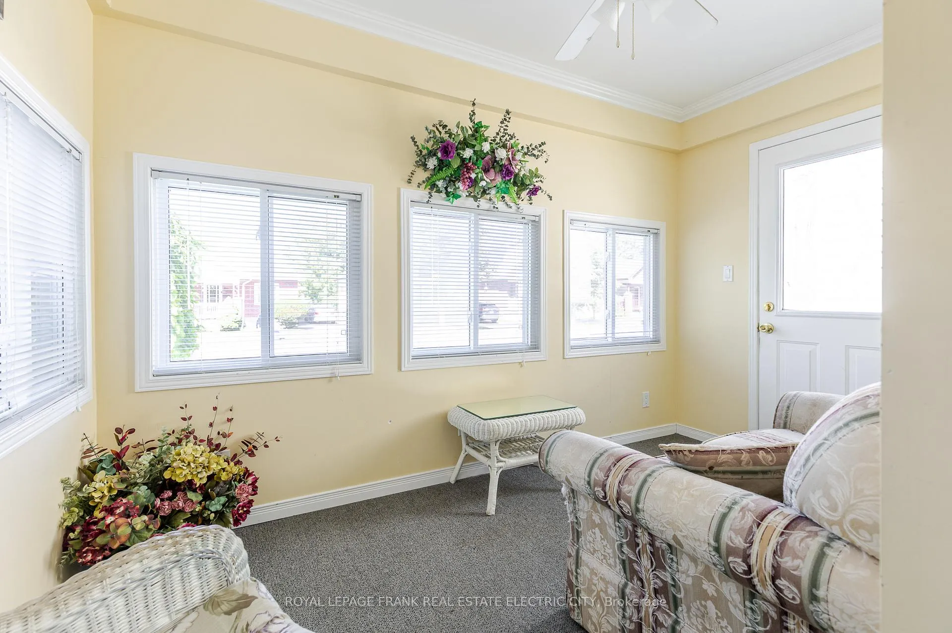 Photo 12 of 287 McGill Street, Peterborough, Otonabee Ward 1 — HOMEH