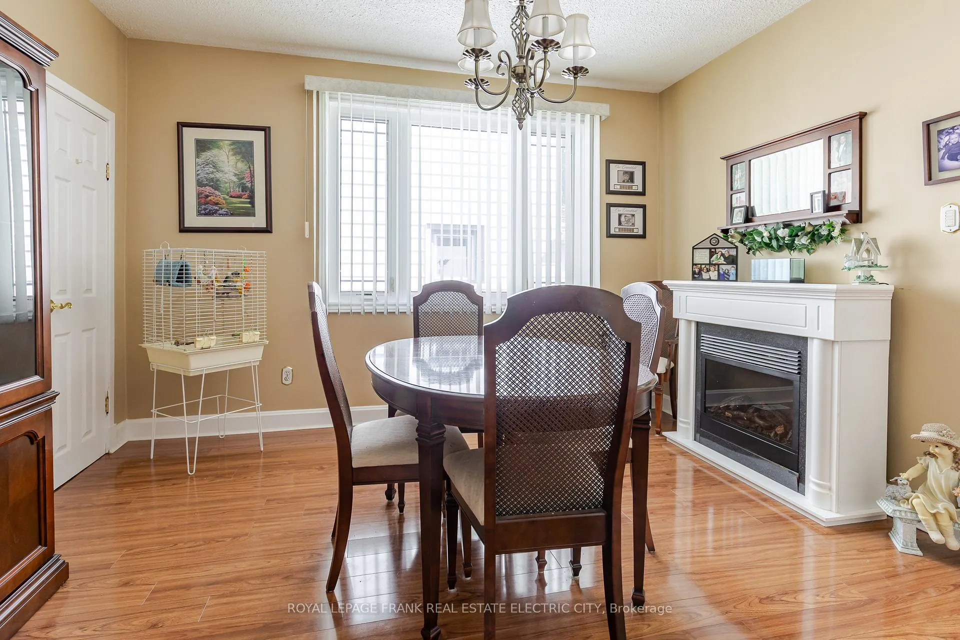 Photo 13 of 287 McGill Street, Peterborough, Otonabee Ward 1 — HOMEH