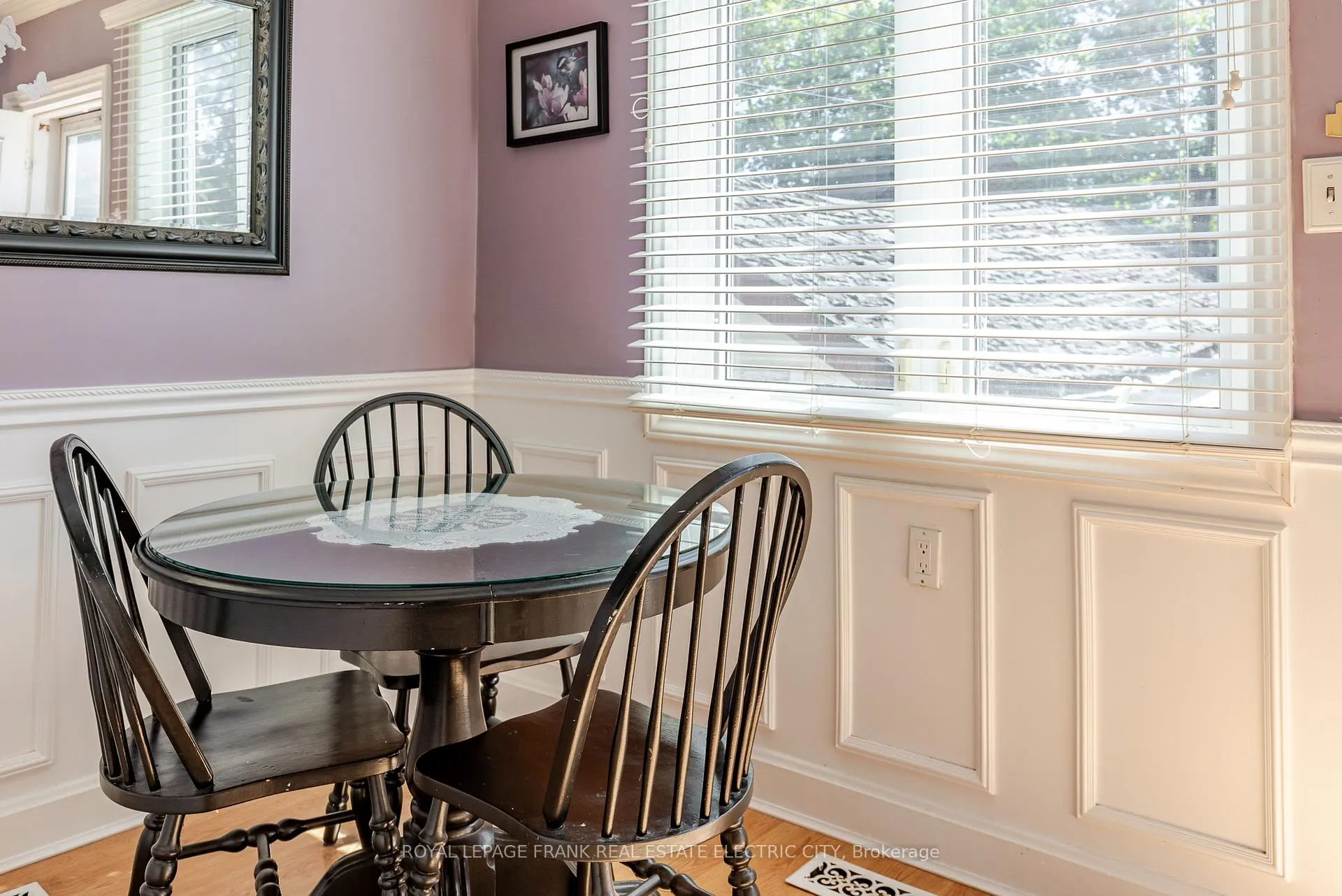 Photo 24 of 287 McGill Street, Peterborough, Otonabee Ward 1 — HOMEH