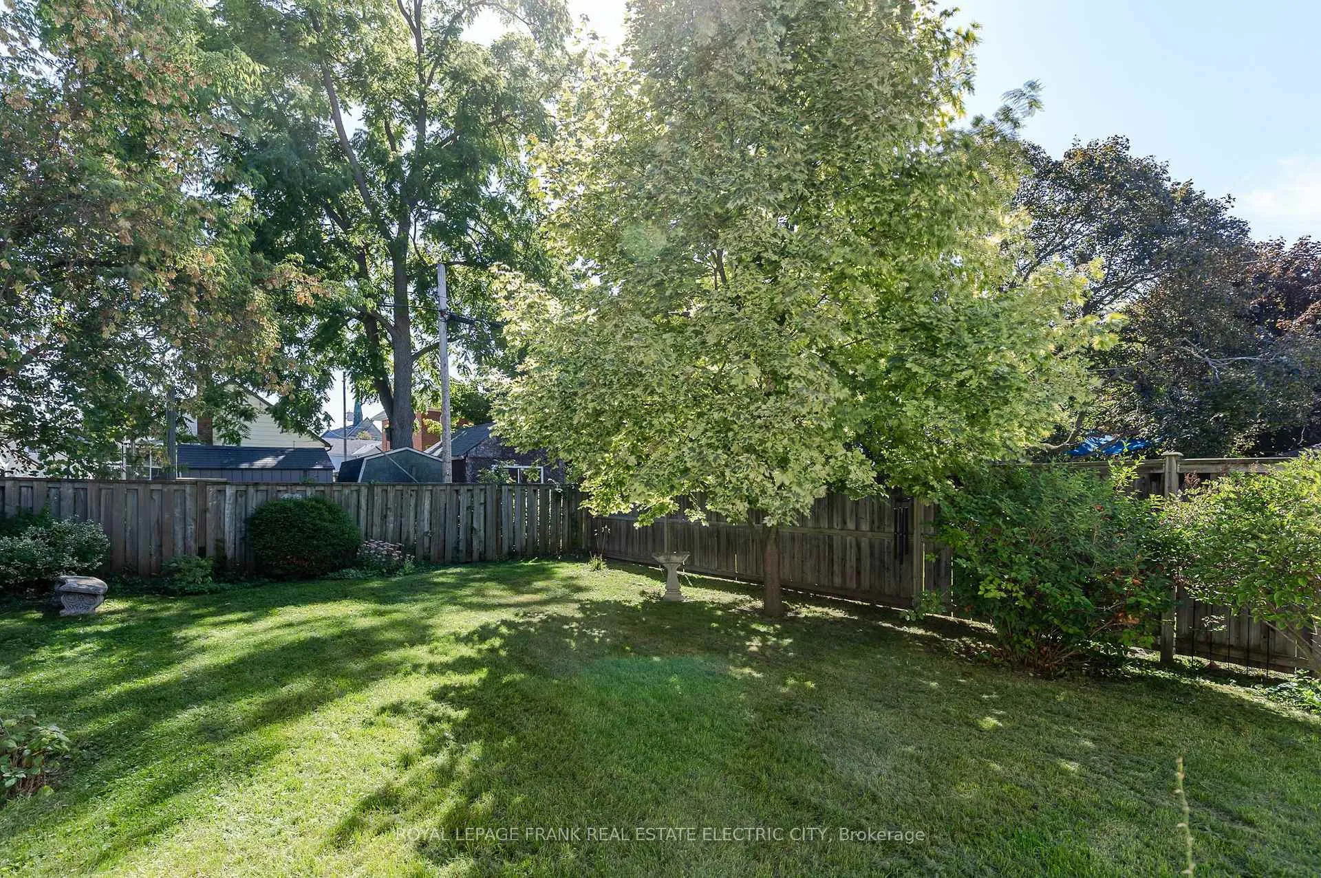 Photo 38 of 287 McGill Street, Peterborough, Otonabee Ward 1 — HOMEH