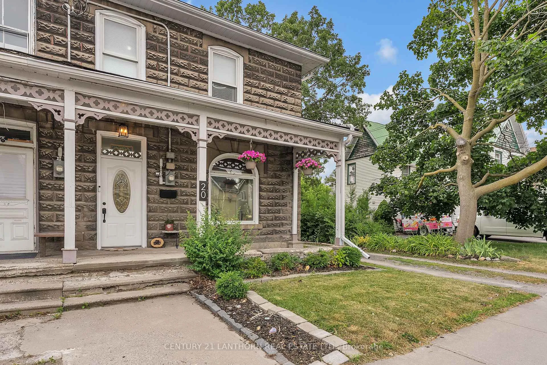 Photo 1 of 20 Everett Street, Belleville, Belleville Ward — HOMEH