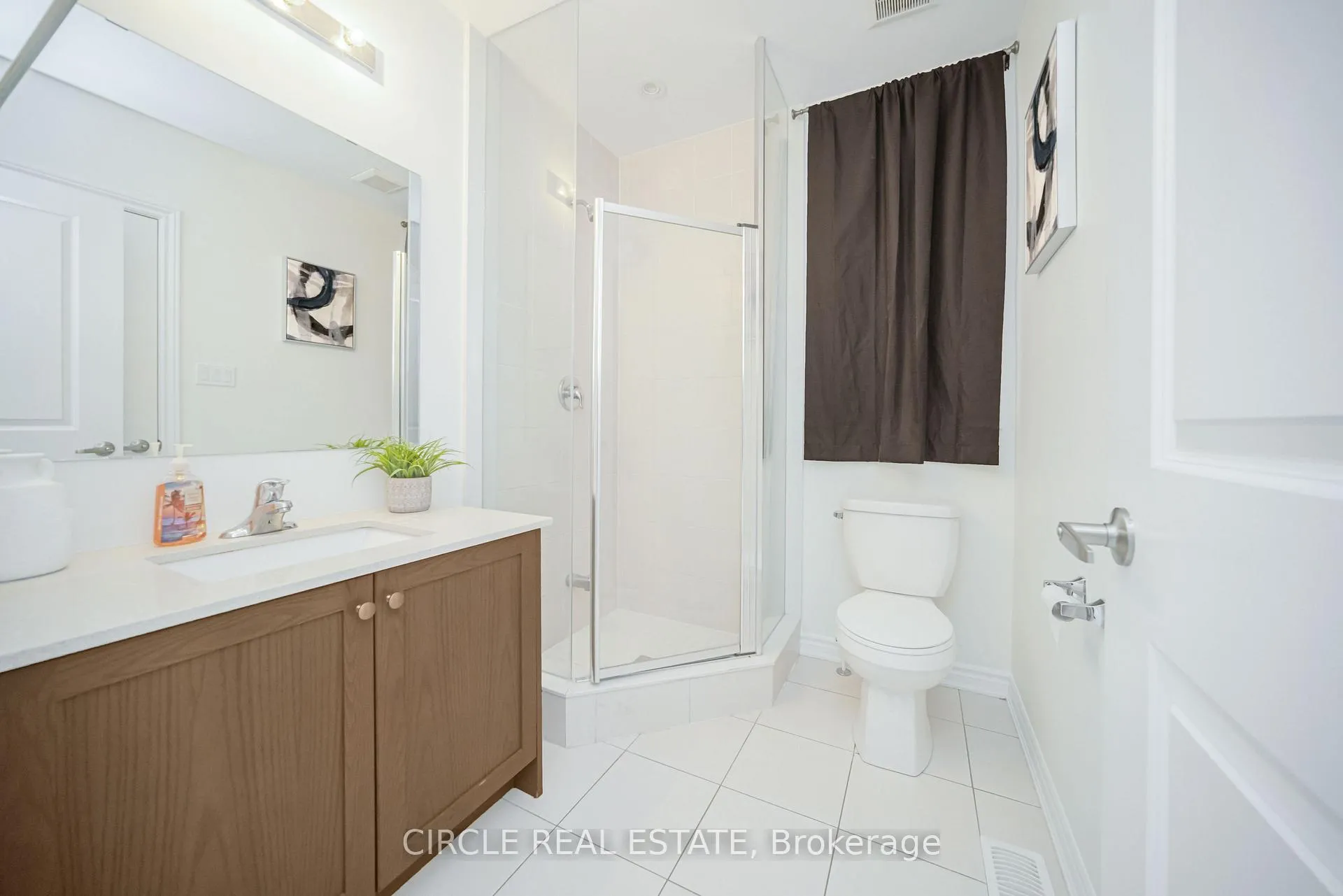 Photo 7 of 127 petch Avenue, Caledon, Rural Caledon — HOMEH