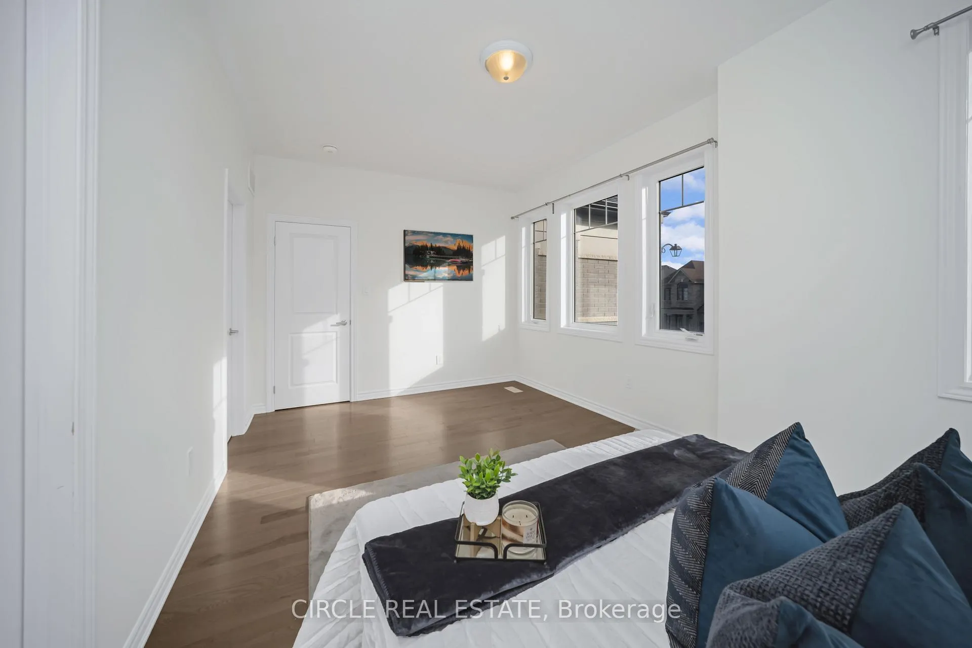 Photo 33 of 127 petch Avenue, Caledon, Rural Caledon — HOMEH