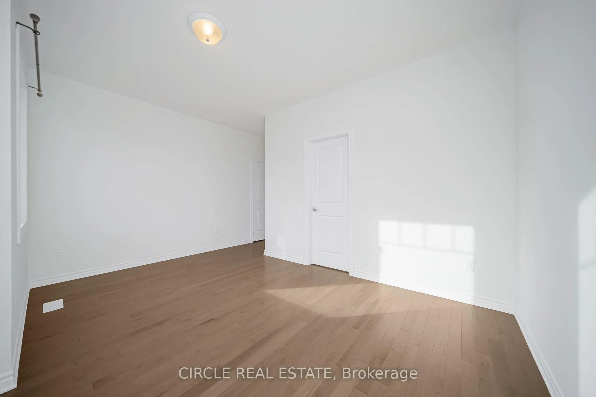 Photo 43 of 127 petch Avenue, Caledon, Rural Caledon — HOMEH