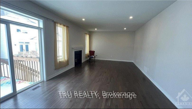 Photo 20 of 204 Appalachian Circle, Ottawa, Barrhaven - Half Moon Bay — HOMEH