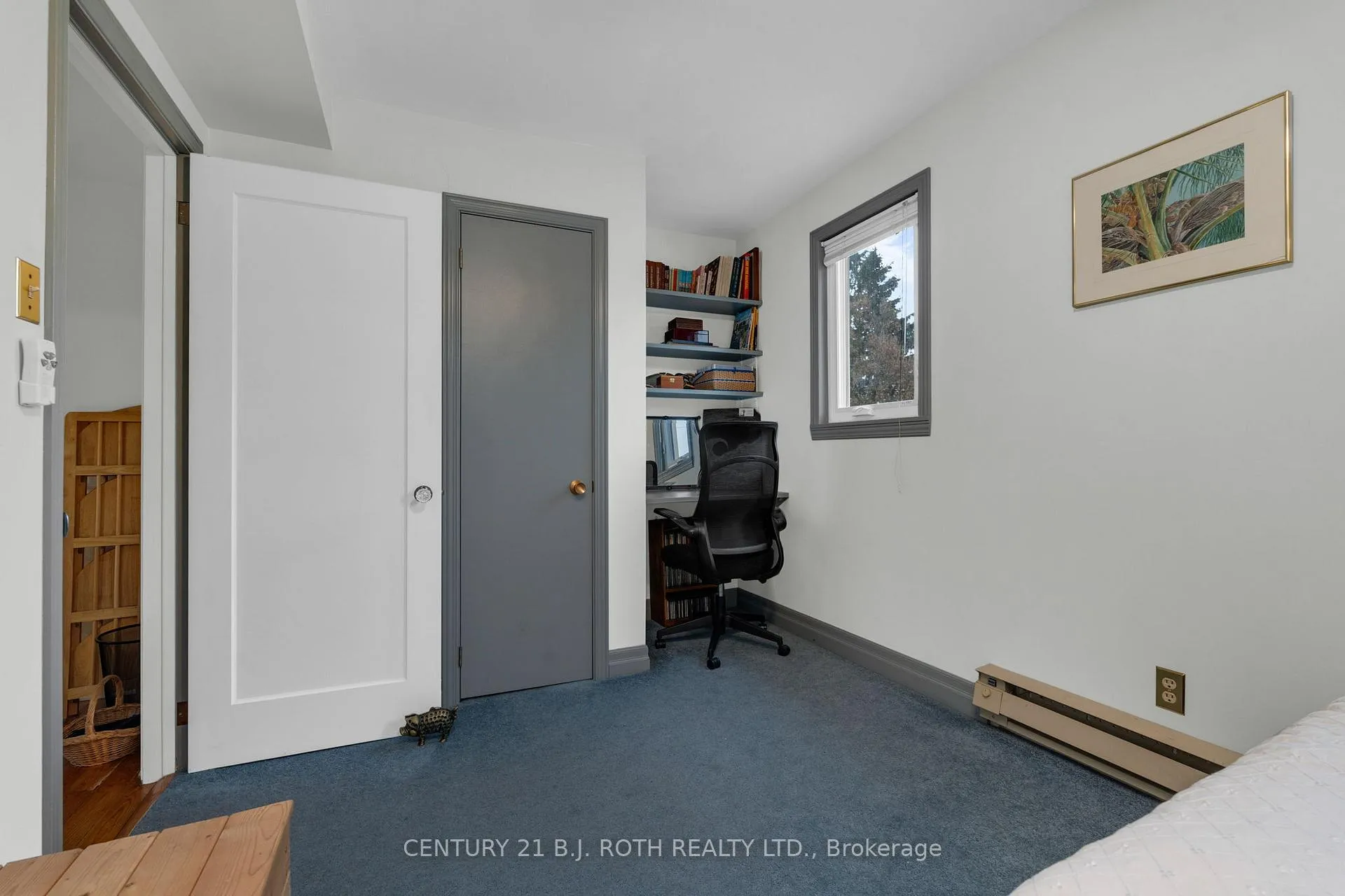 Photo 17 of 93 Catherine Avenue, Aurora, Aurora Village — HOMEH