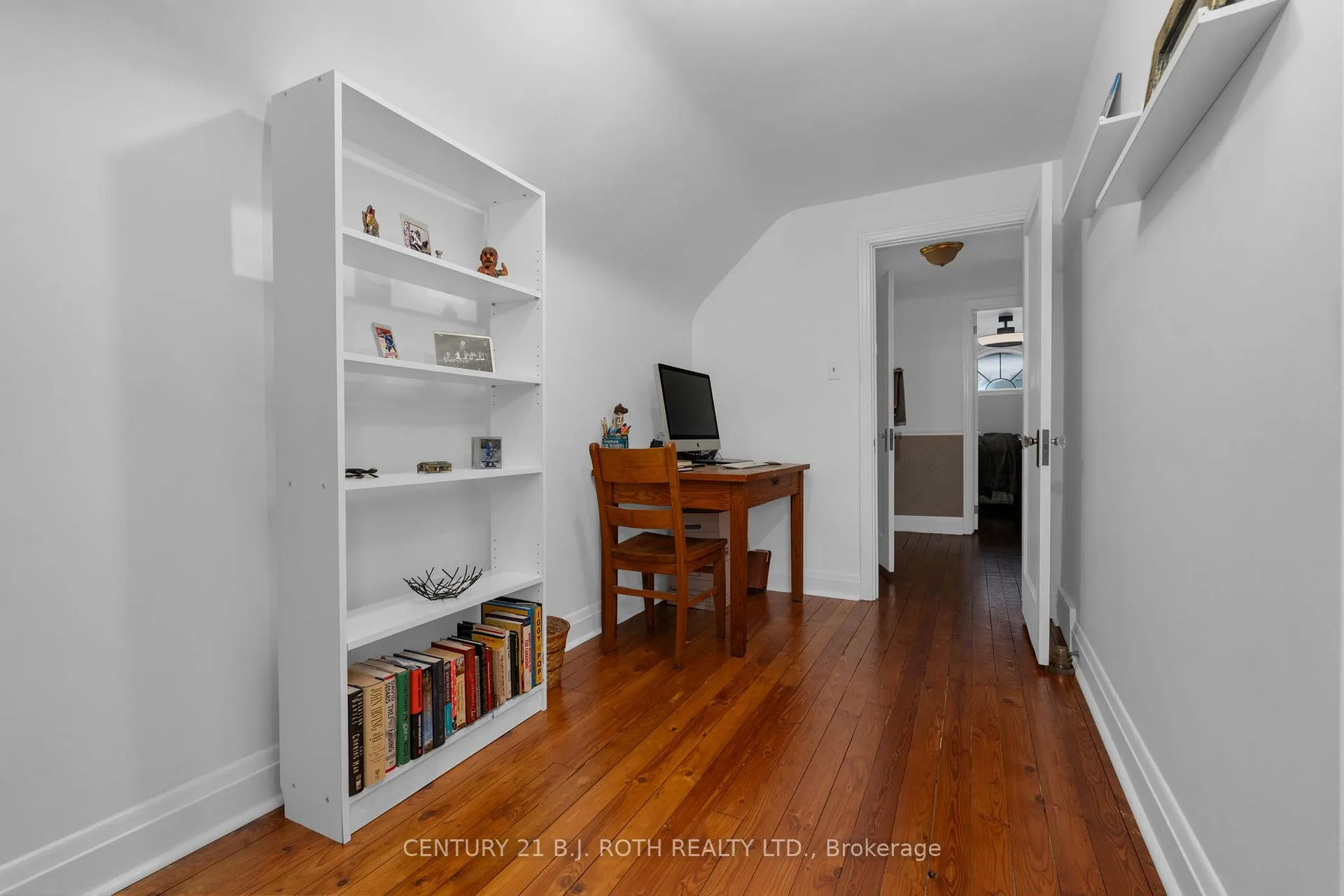 Photo 20 of 93 Catherine Avenue, Aurora, Aurora Village — HOMEH
