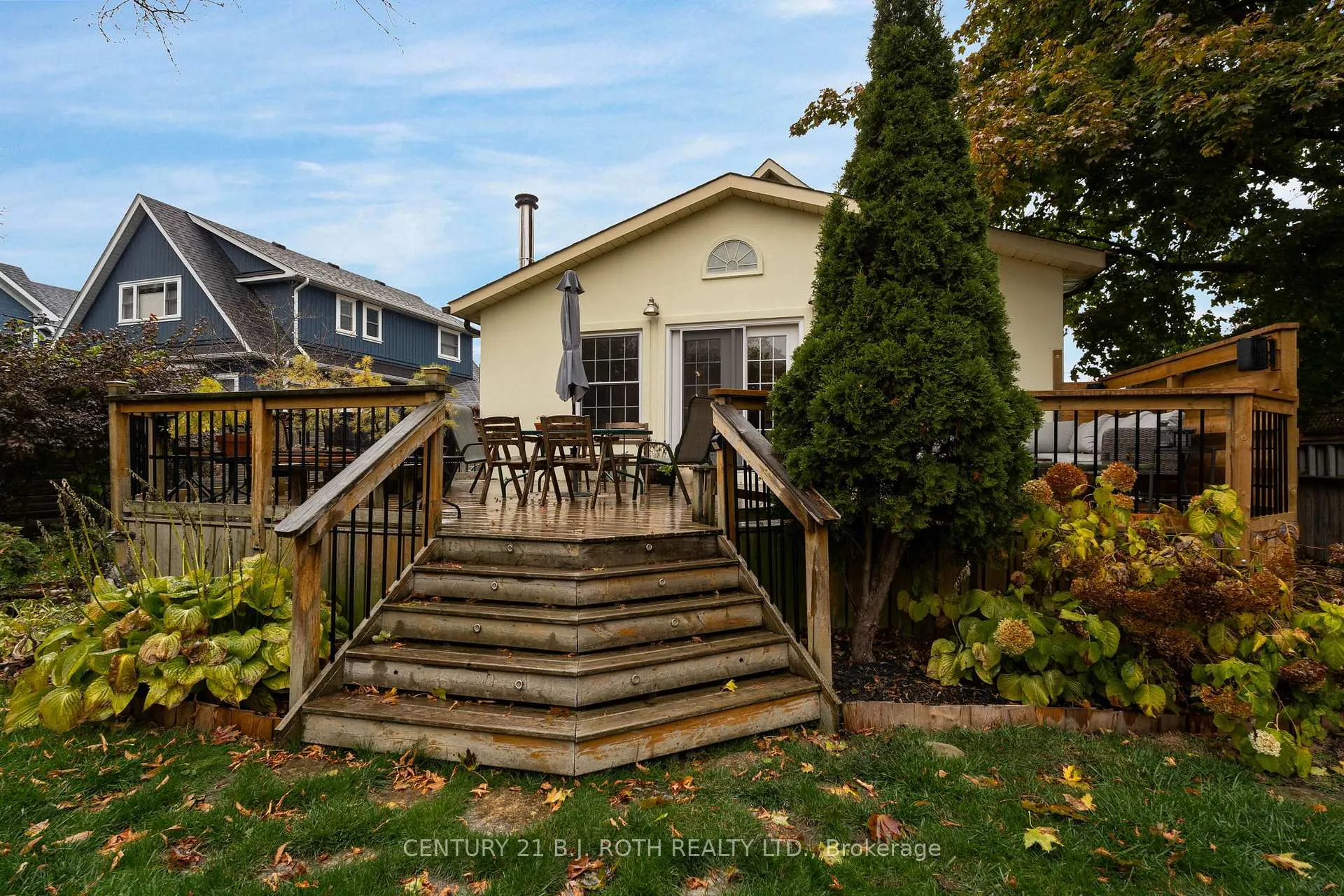 Photo 28 of 93 Catherine Avenue, Aurora, Aurora Village — HOMEH