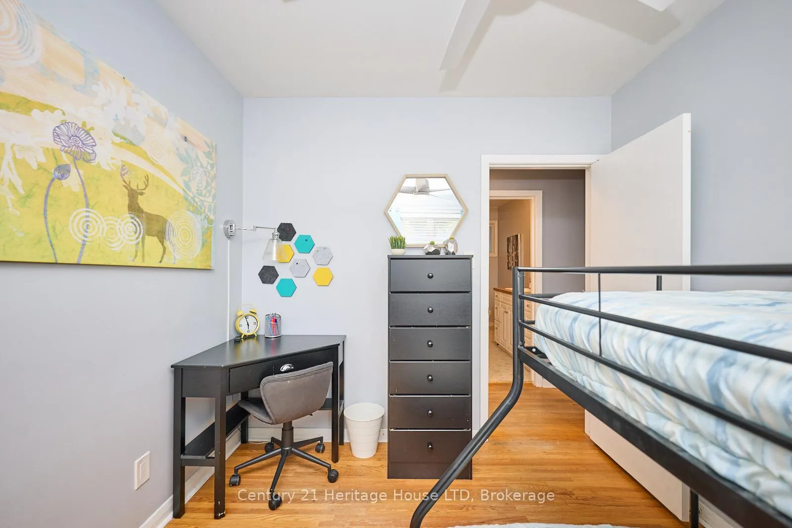 Photo 17 of 3835 Windermere Road, Niagara Falls, Stamford — HOMEH