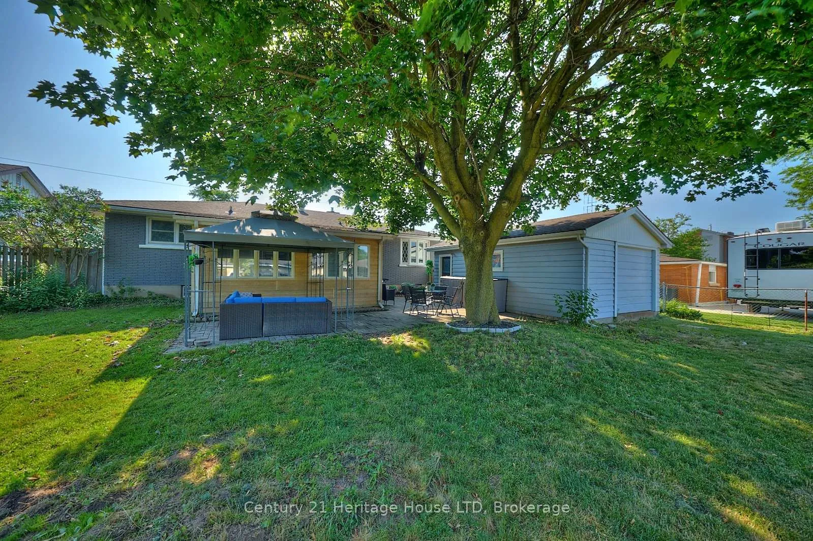 Photo 32 of 3835 Windermere Road, Niagara Falls, Stamford — HOMEH